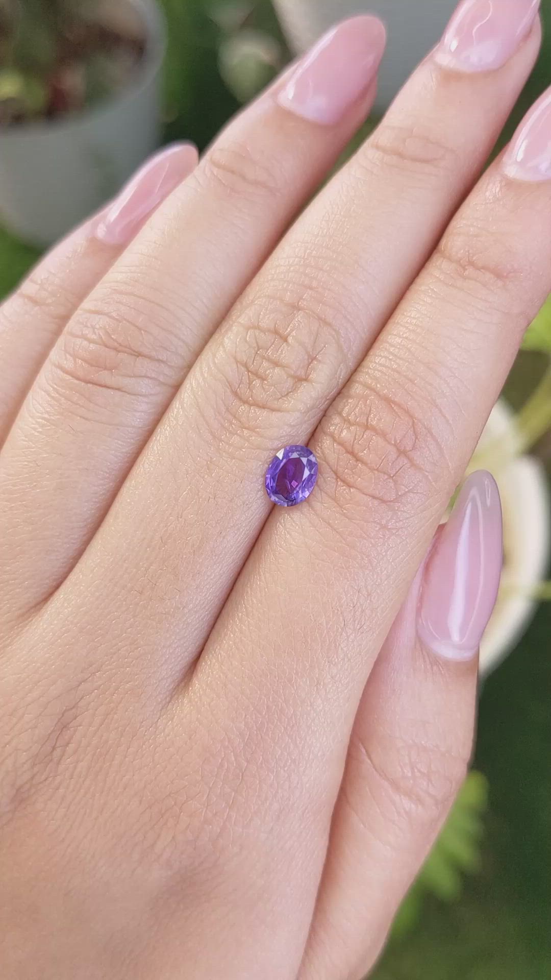 0.80 Ct. Pinkish Purple Sapphire from Ceylon (Sri Lanka) Size Video