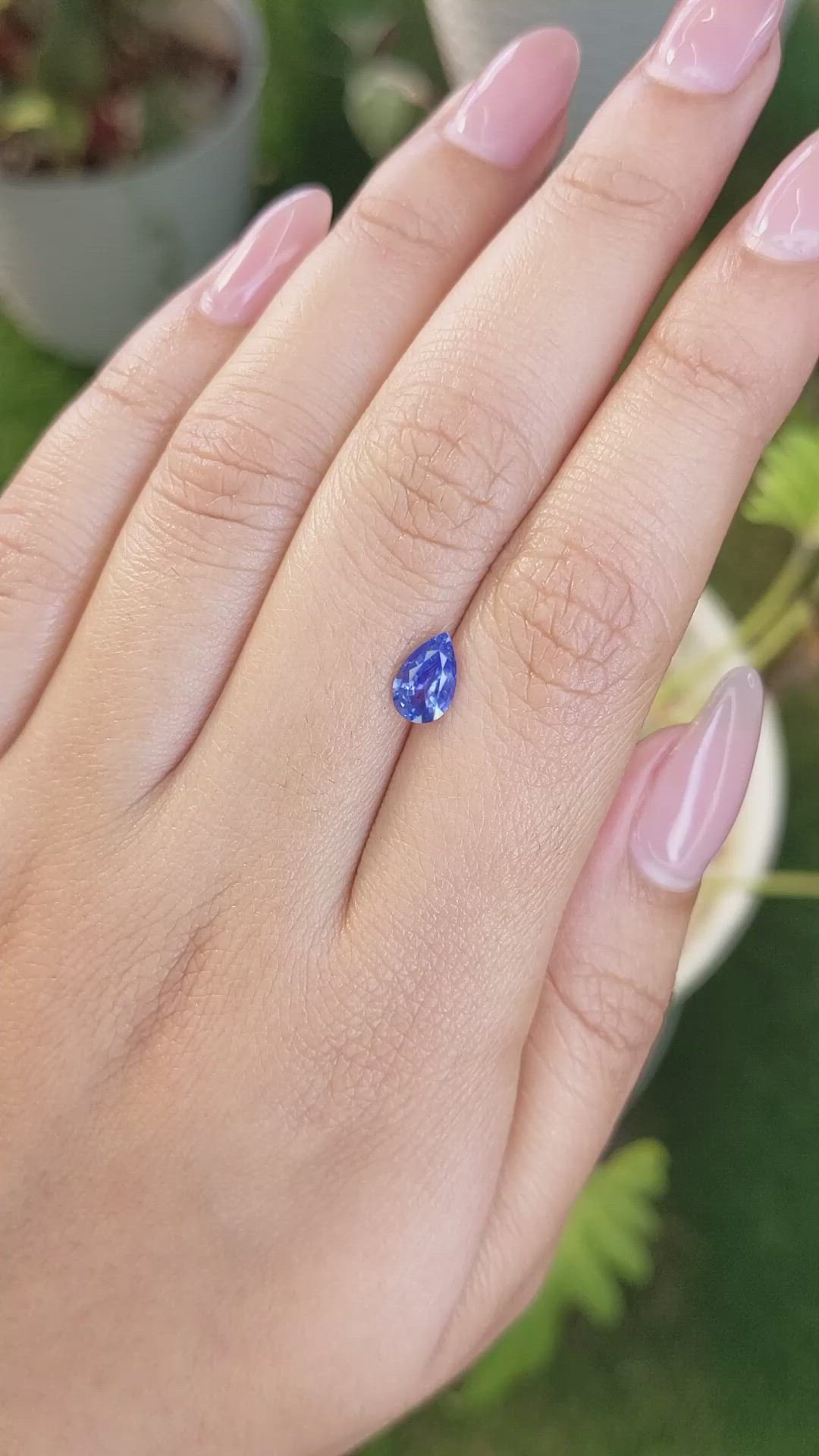 0.90 Ct. Blue Sapphire from Ceylon (Sri Lanka) Size Video