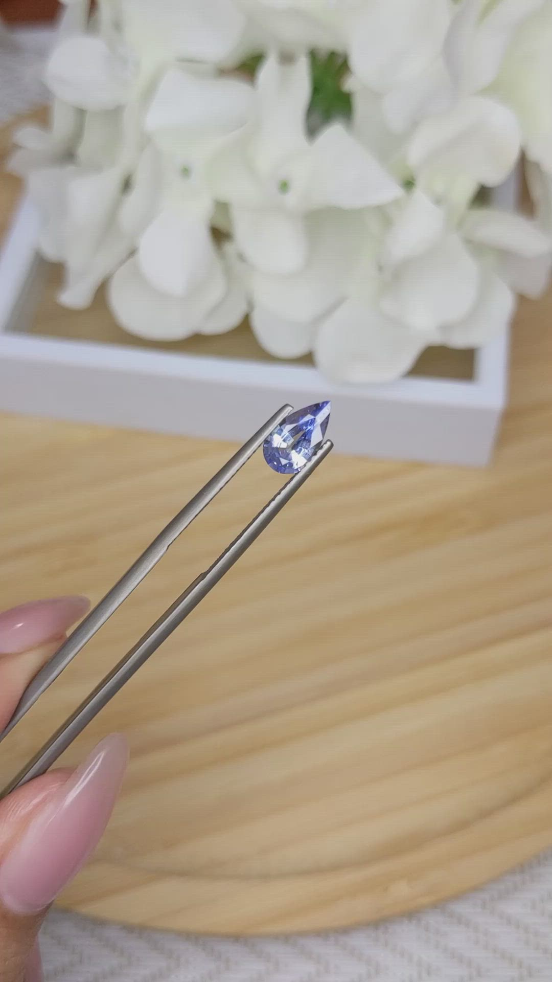 1.13 Ct. Blue Sapphire from Ceylon (Sri Lanka) Size Video