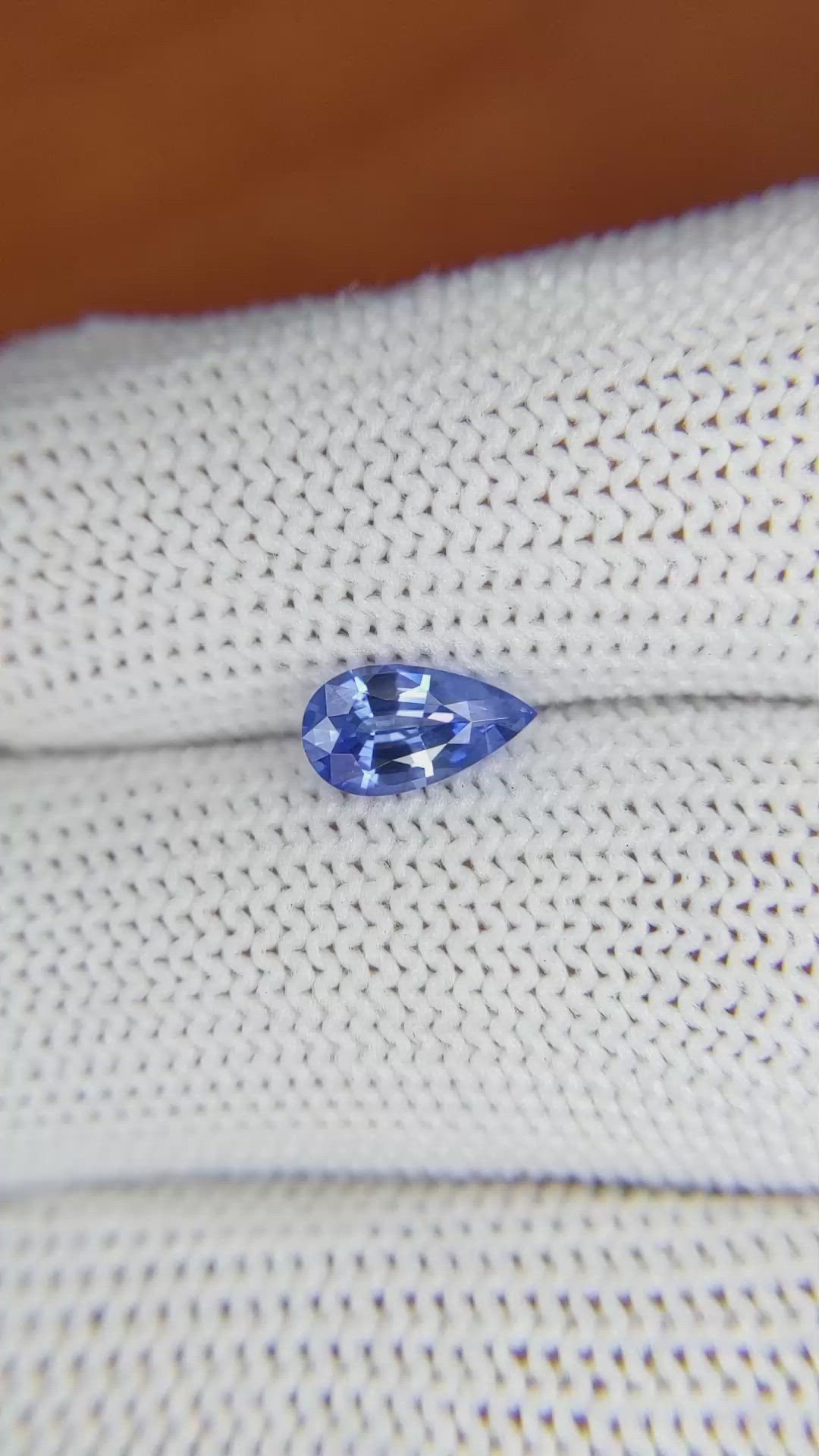 0.86 Ct. Blue Sapphire from Ceylon (Sri Lanka) Size Video