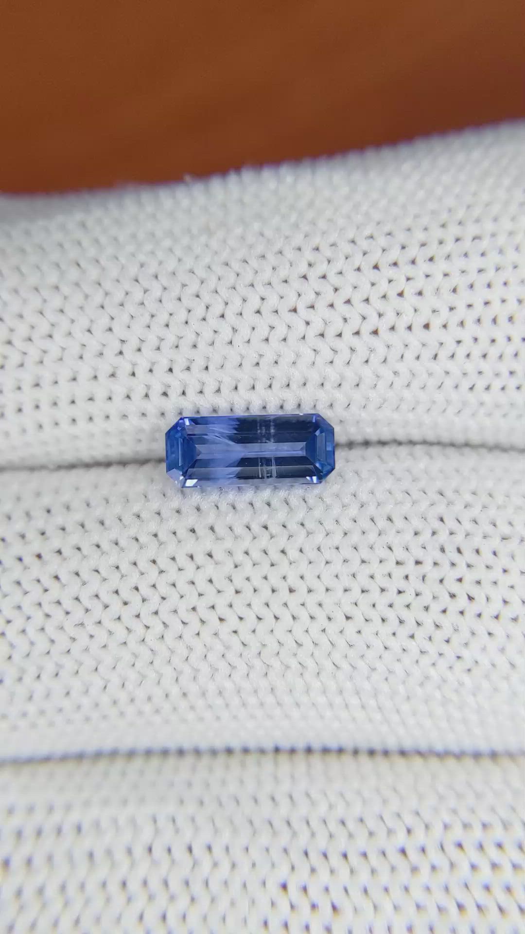 1.29 Ct. Blue Sapphire from Ceylon (Sri Lanka) Size Video