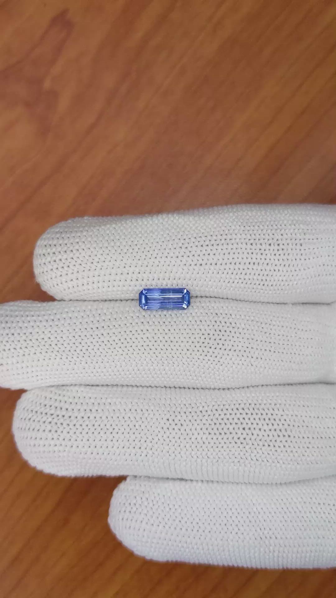1.29 Ct. Blue Sapphire from Ceylon (Sri Lanka) Size Video