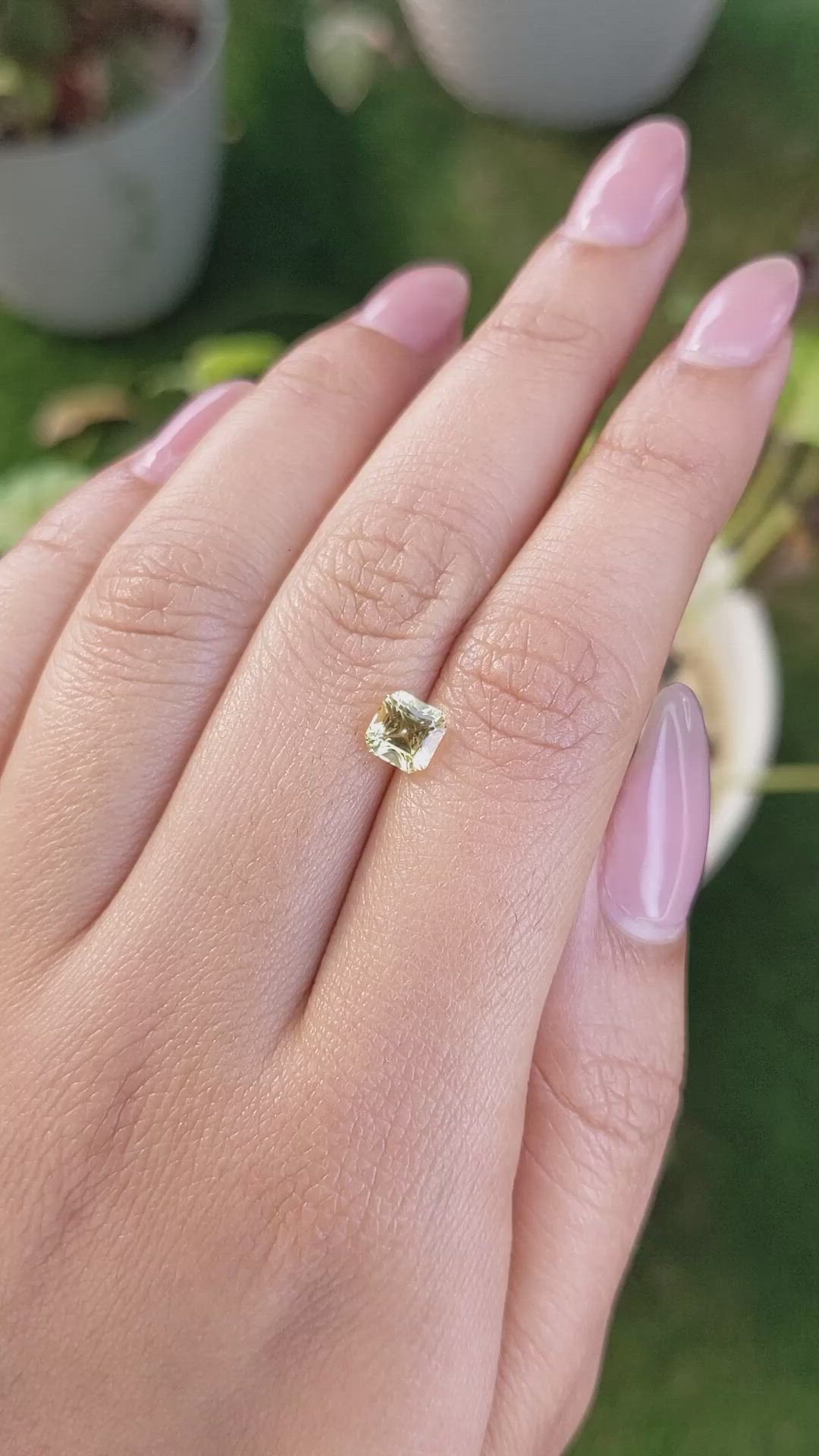 1.23 Ct. Yellow Sapphire from Ceylon (Sri Lanka) Size Video