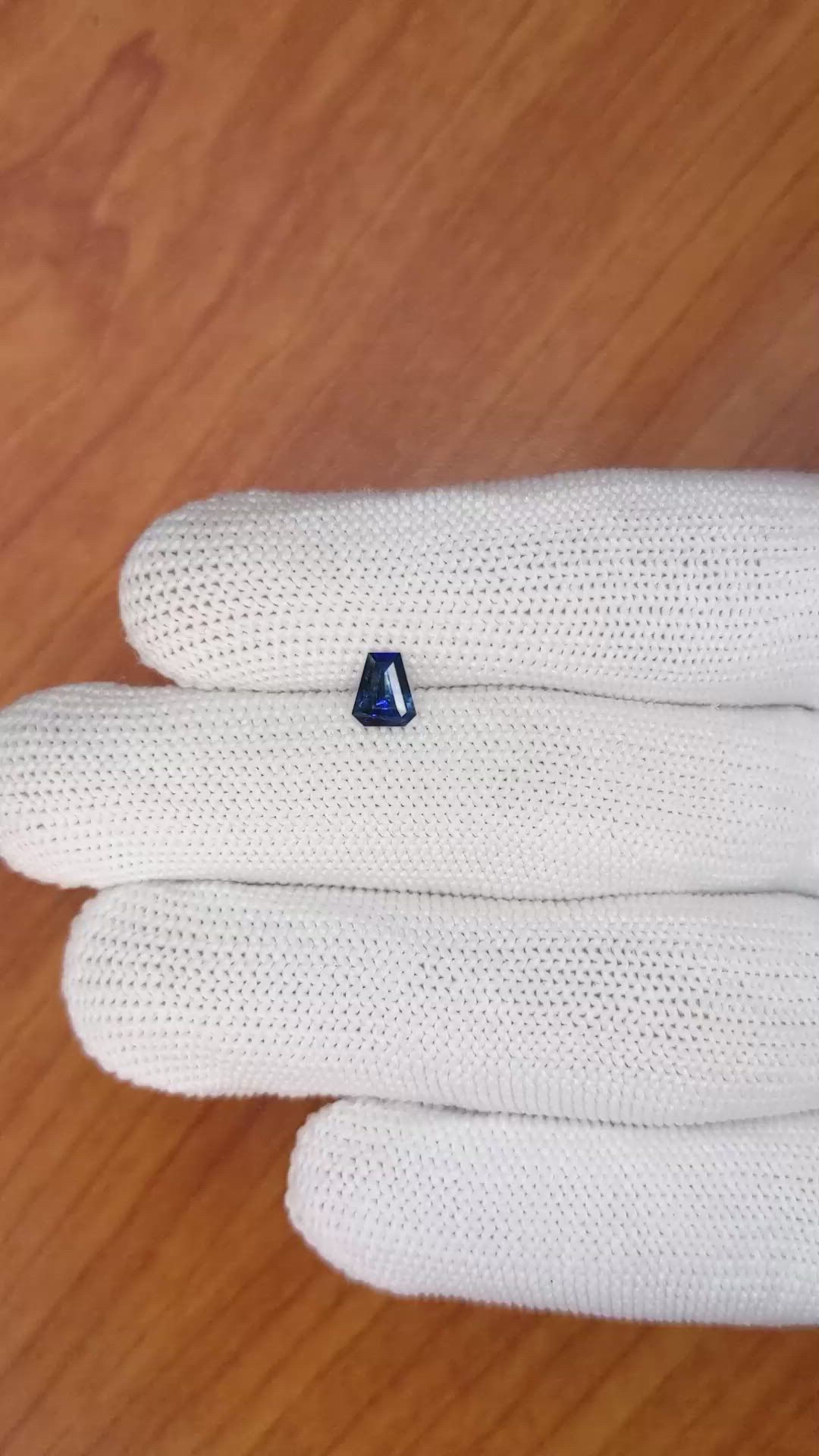 0.54 Ct. Blue Sapphire from Ceylon (Sri Lanka) Size Video
