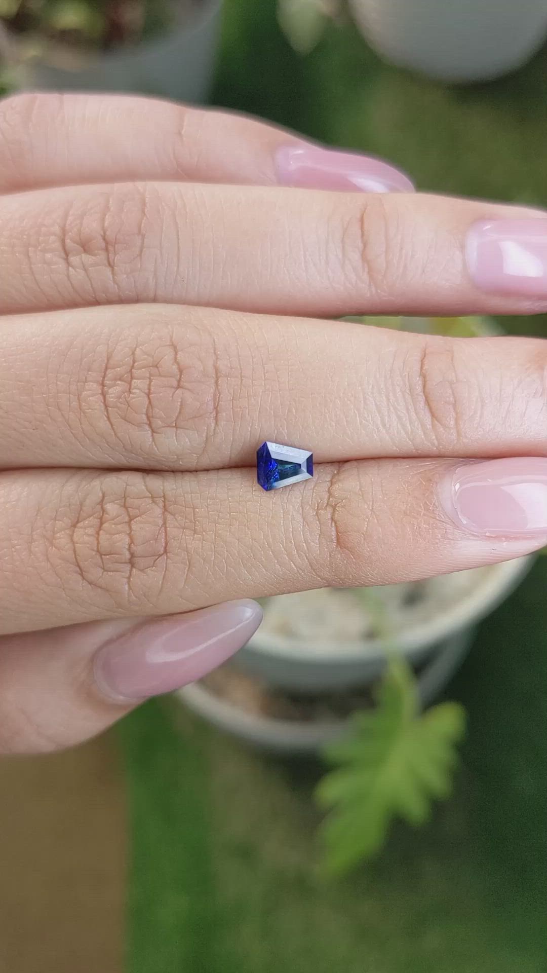 0.54 Ct. Blue Sapphire from Ceylon (Sri Lanka) Size Video