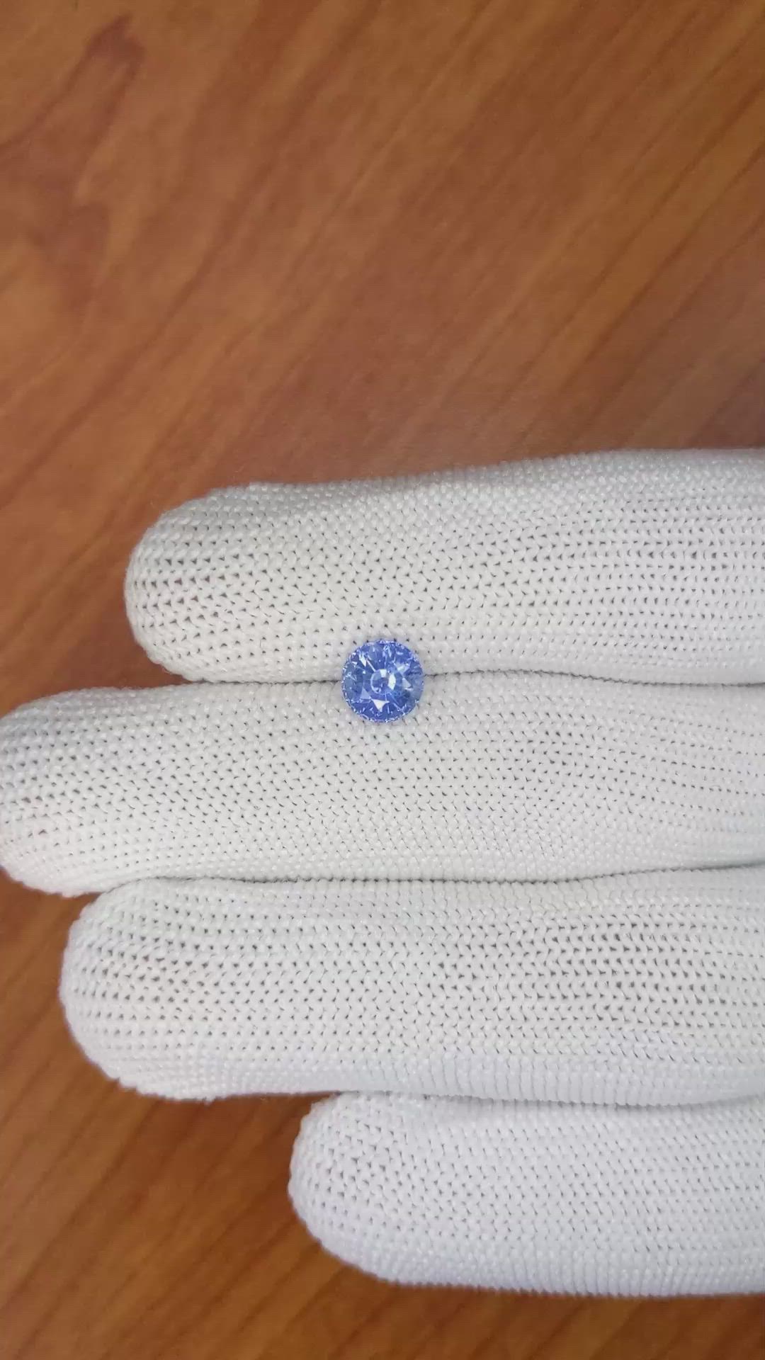 1.53 Ct. Blue Sapphire from Ceylon (Sri Lanka) Size Video