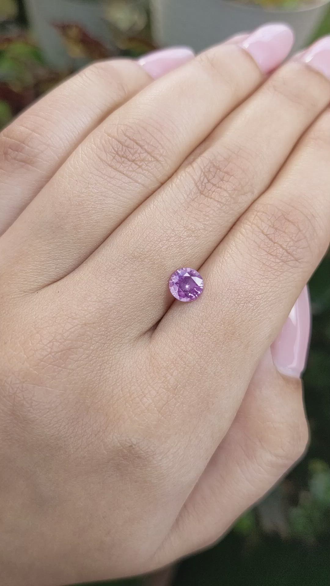 0.90 Ct. Pinkish Purple Sapphire from Ceylon (Sri Lanka) Size Video