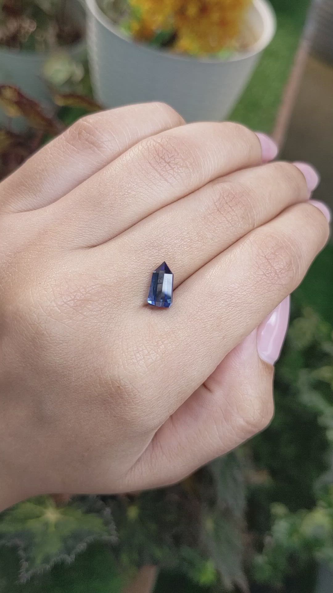 1.94 Ct. Blue Rough Sapphire Crystal from Ceylon (Sri Lanka) Size Video