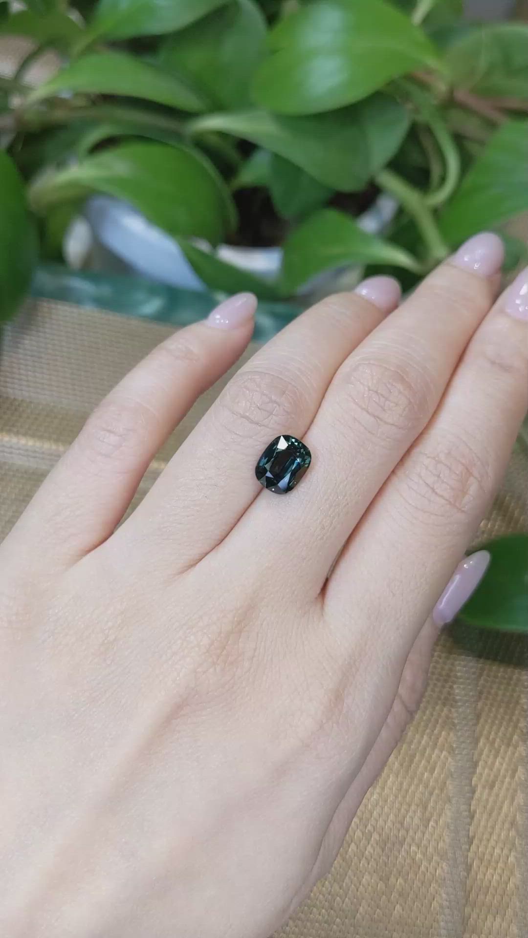 3.56 Ct. Color Change Sapphire from Ceylon (Sri Lanka) Size Video