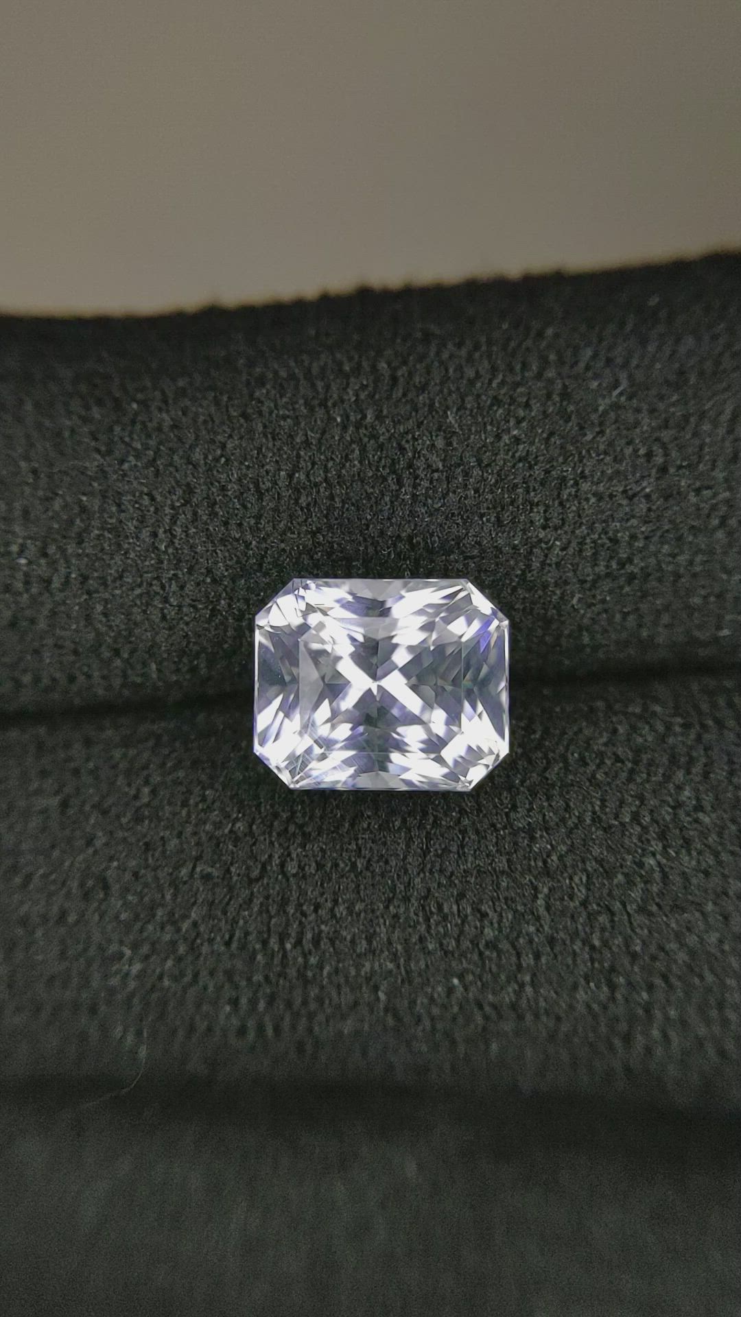 4.06 Ct. White Sapphire from Ceylon (Sri Lanka) Size Video