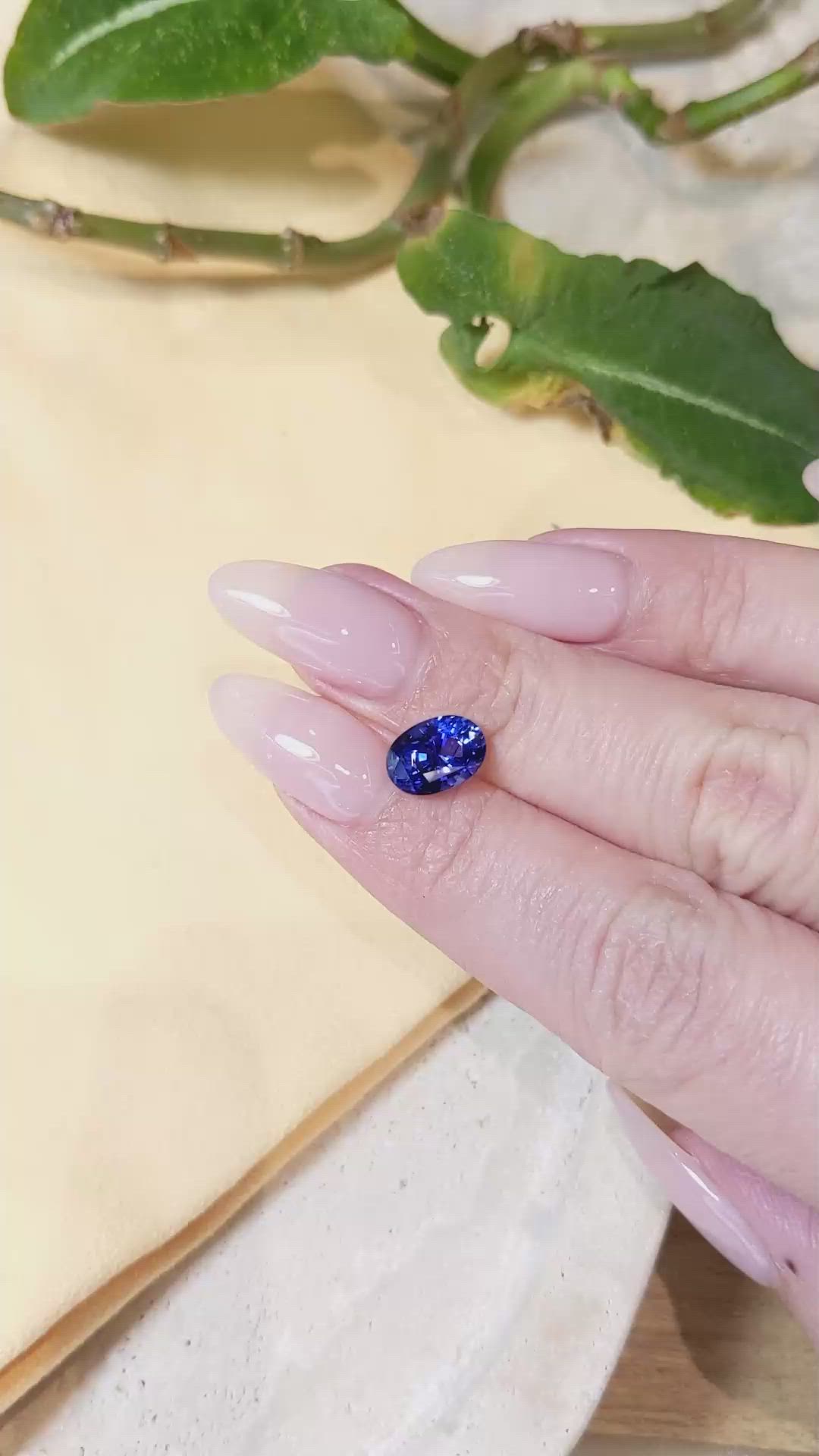2.52 Ct. Blue Sapphire from Ceylon (Sri Lanka) Size Video