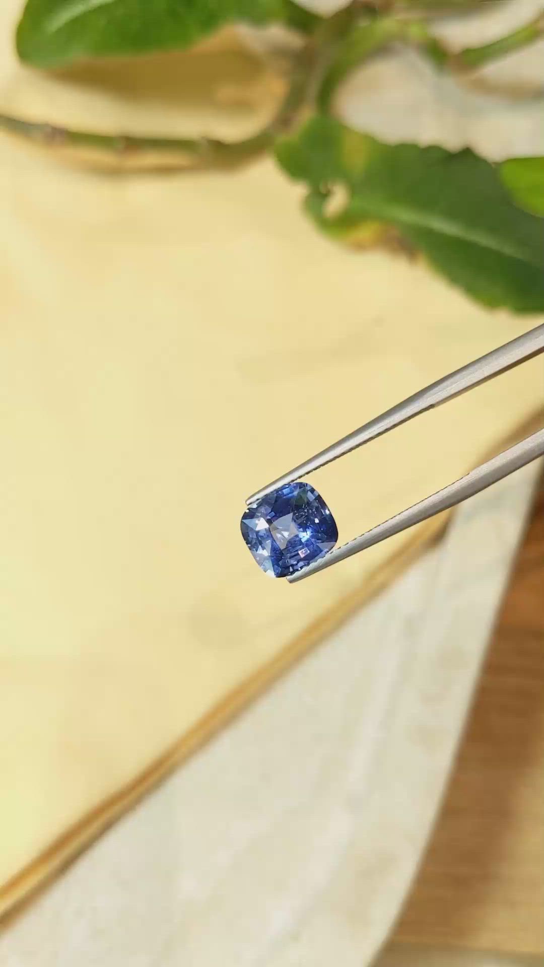 2.81 Ct. Blue Sapphire from Ceylon (Sri Lanka) Size Video
