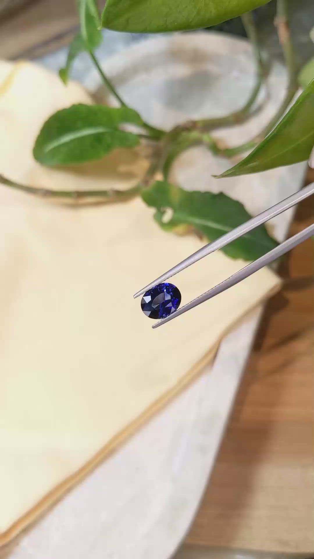 2.52 Ct. Blue Sapphire from Ceylon (Sri Lanka) Size Video