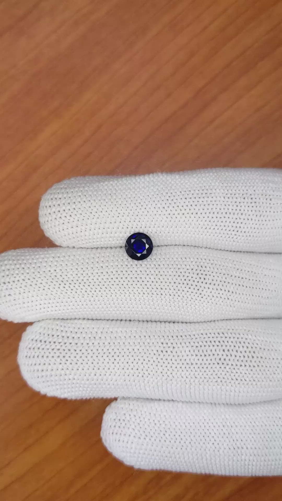 0.87 Ct. Blue Sapphire from Ceylon (Sri Lanka) Size Video