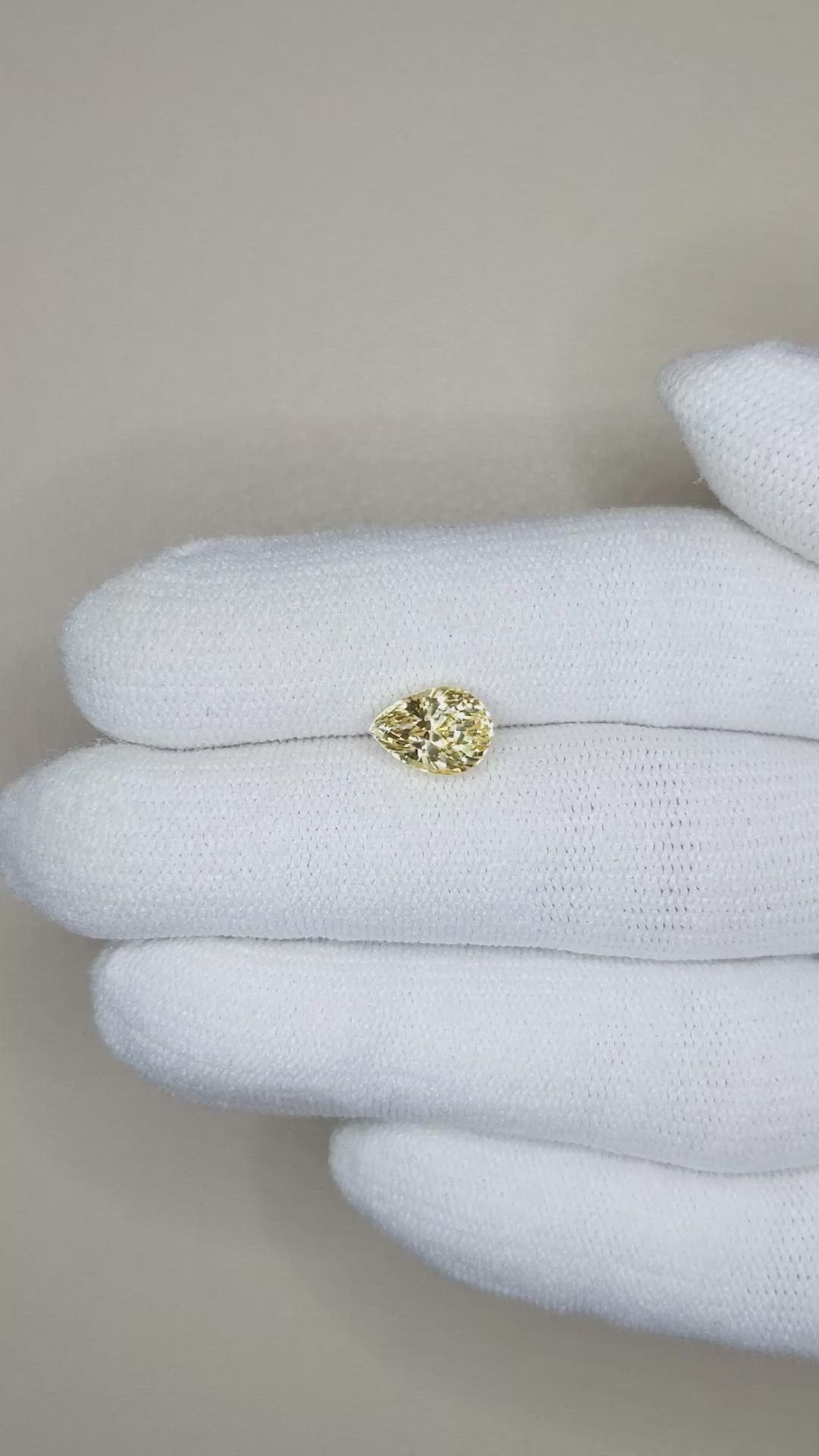 2.04 Ct. Yellow Sapphire from Ceylon (Sri Lanka) Size Video