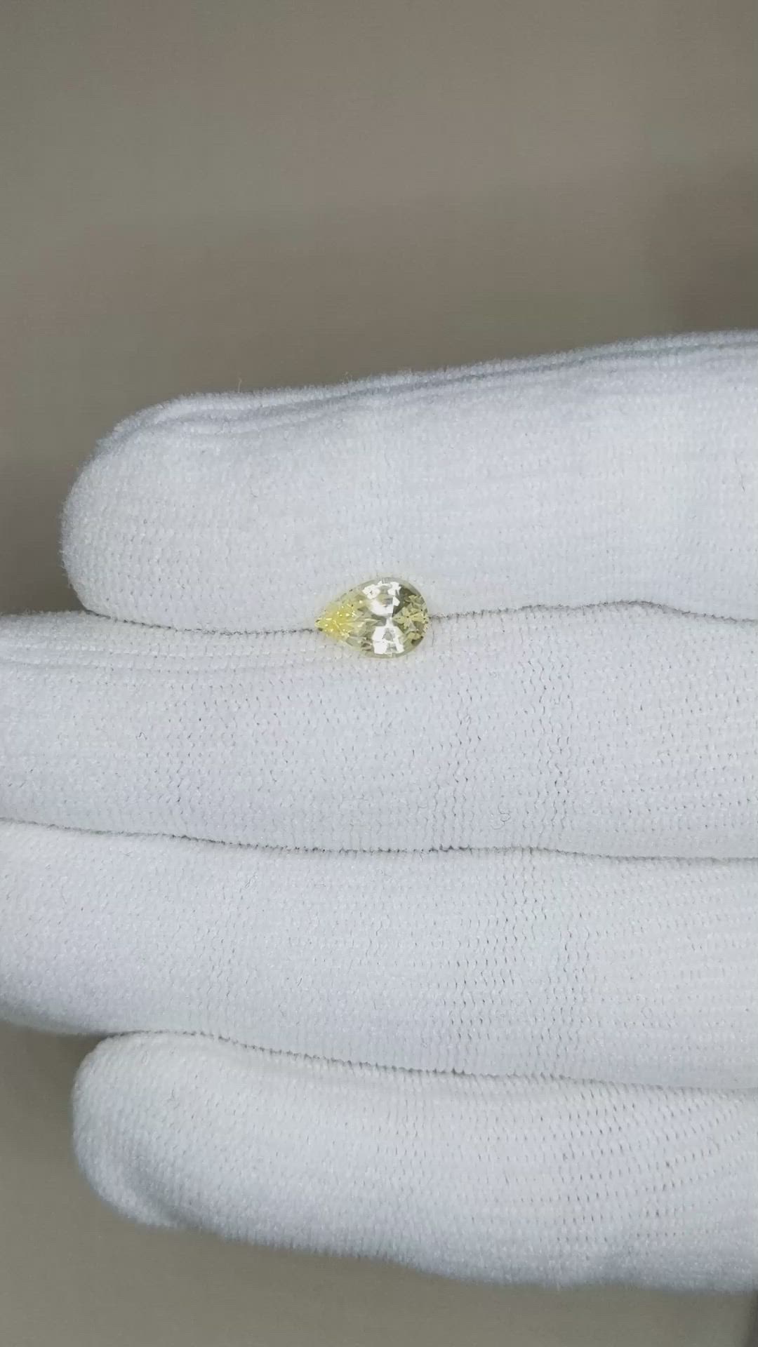 1.31 Ct. Yellow Sapphire from Ceylon (Sri Lanka) Size Video
