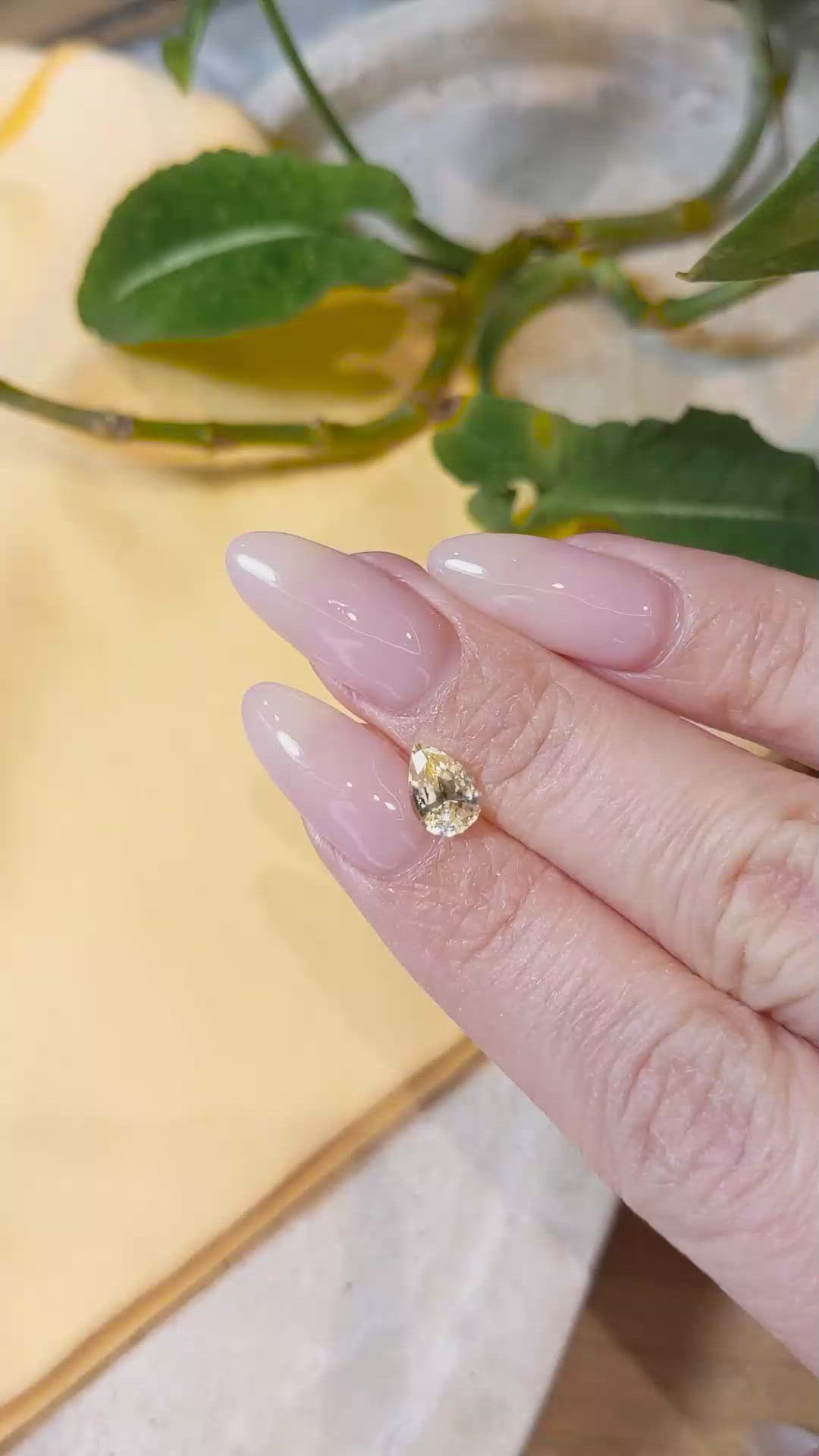 1.31 Ct. Yellow Sapphire from Ceylon (Sri Lanka) Size Video