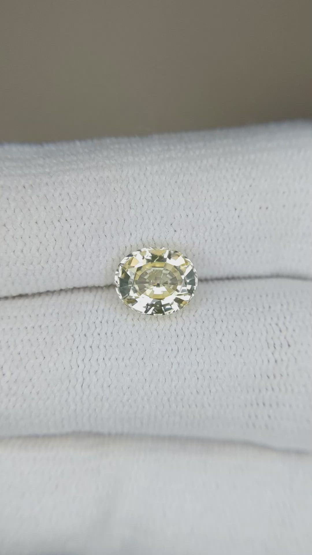 1.82 Ct. Yellow Sapphire from Ceylon (Sri Lanka) Size Video