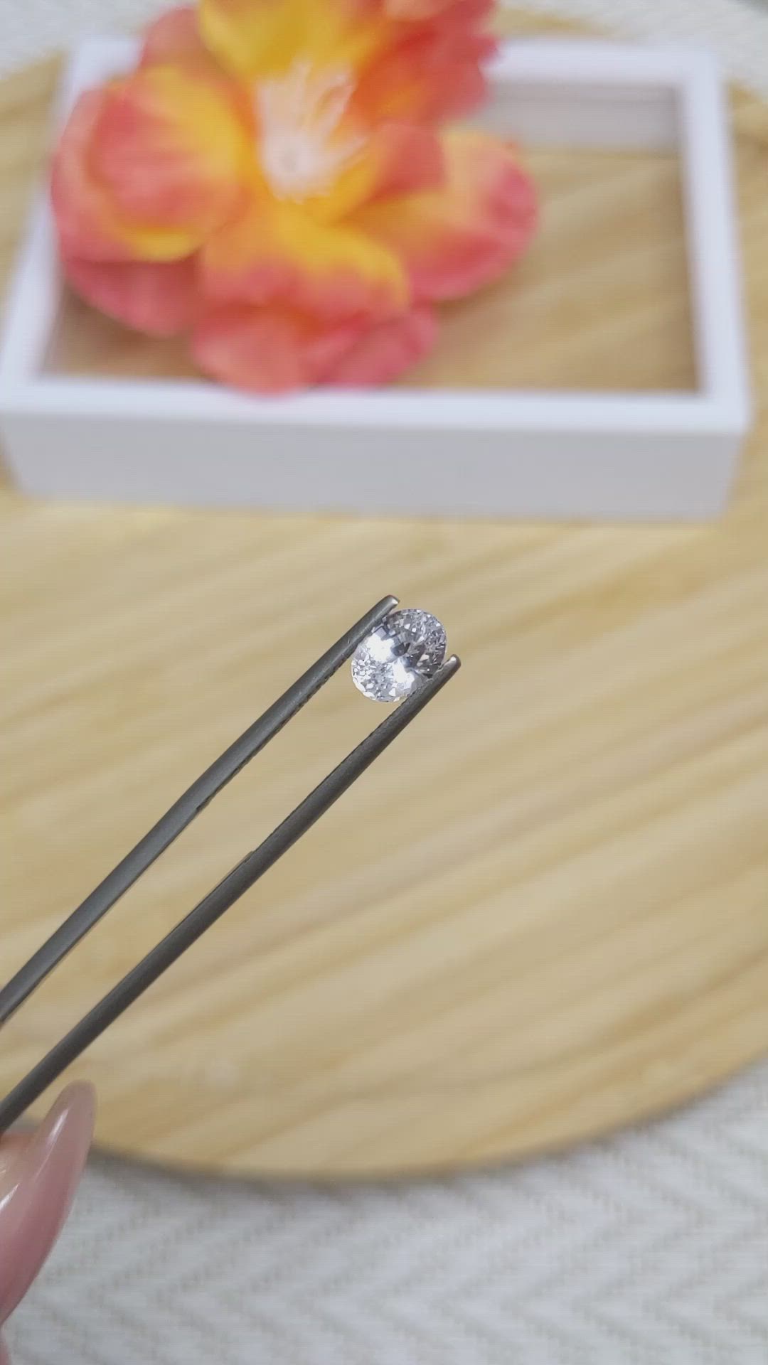 1.15 Ct. White Sapphire from Ceylon (Sri Lanka) Size Video