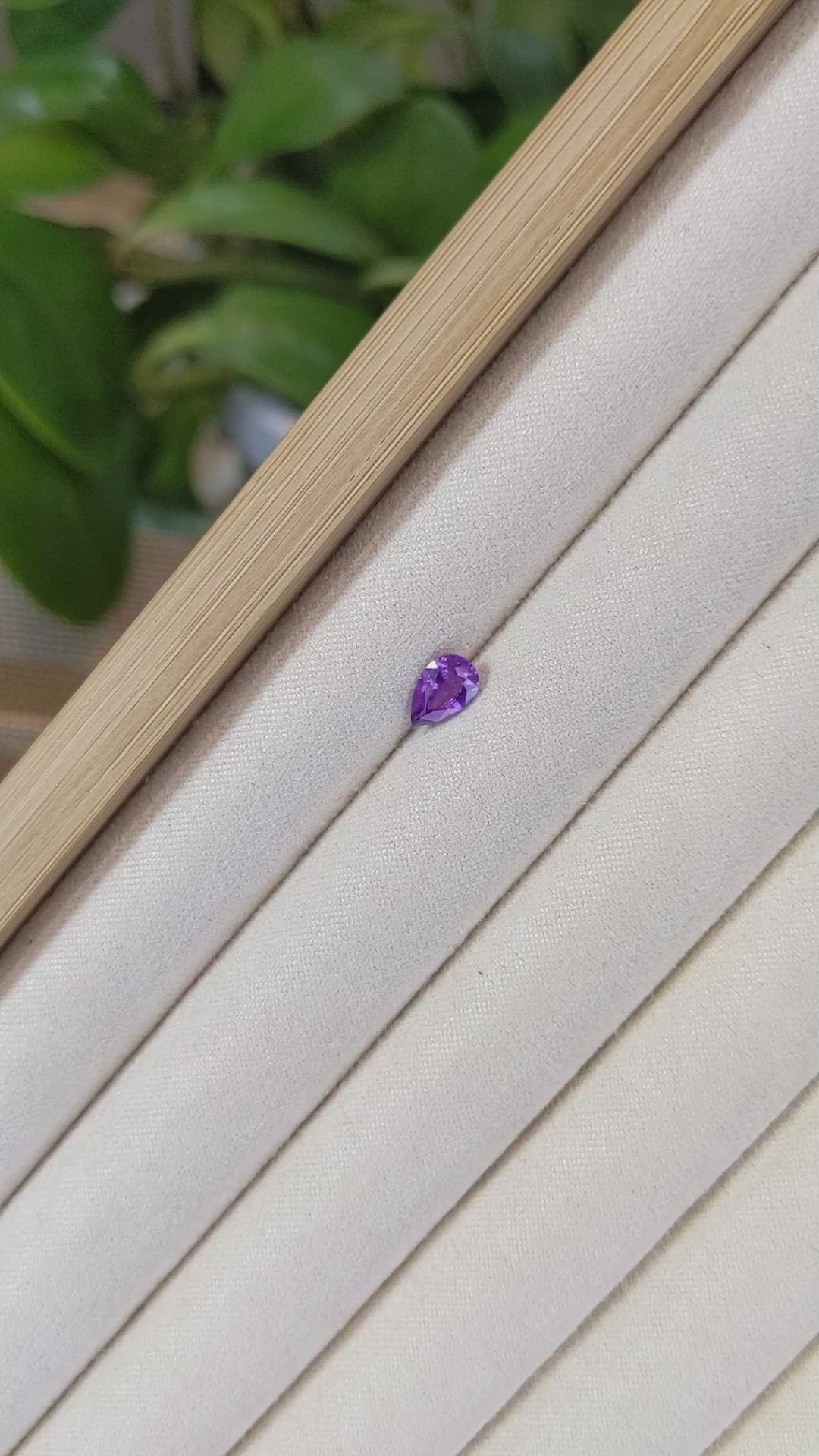 0.89 Ct. Purple Sapphire from Ceylon (Sri Lanka) Size Video