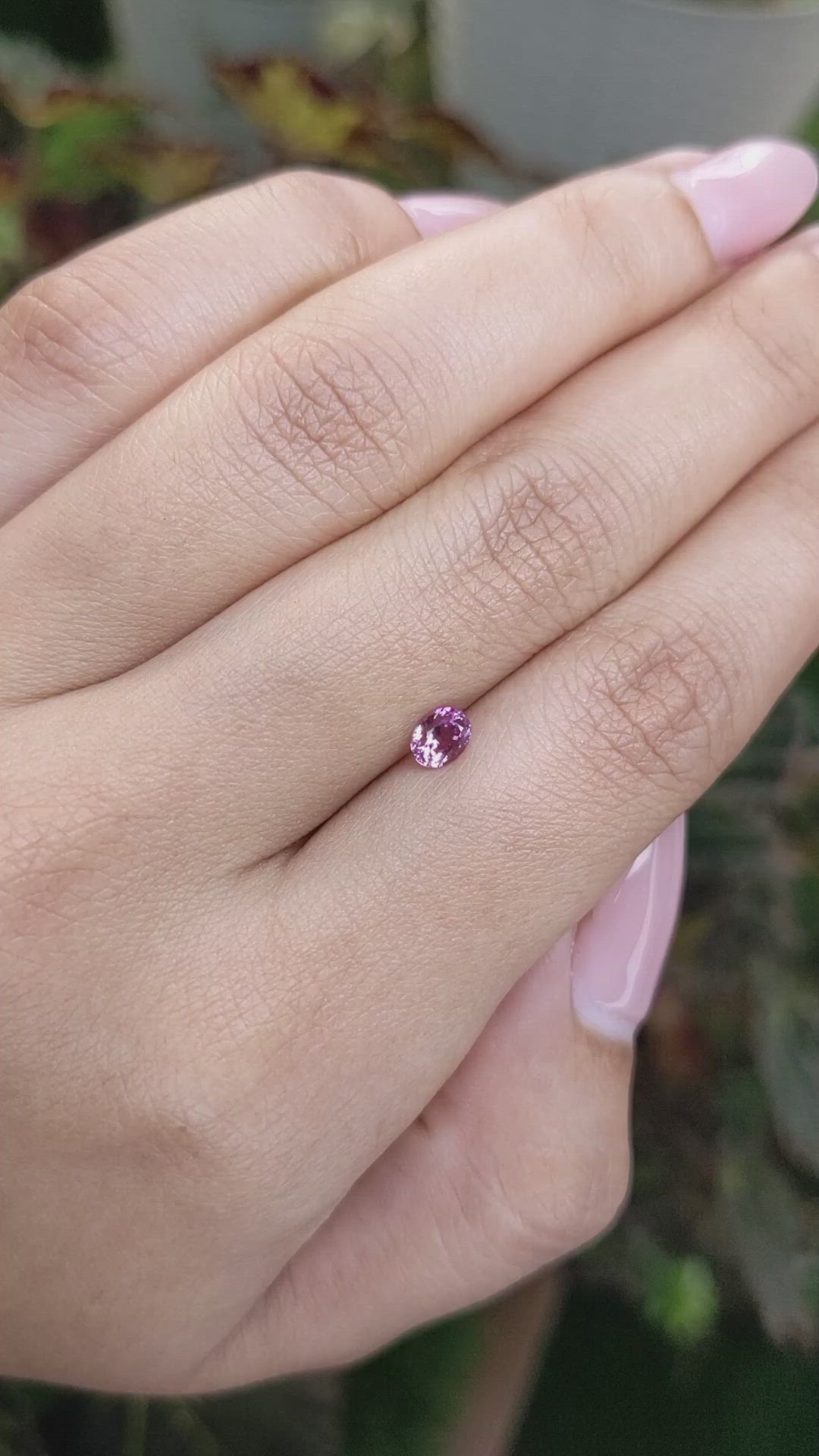 0.50 Ct. Pinkish Purple Sapphire from Ceylon (Sri Lanka) Size Video