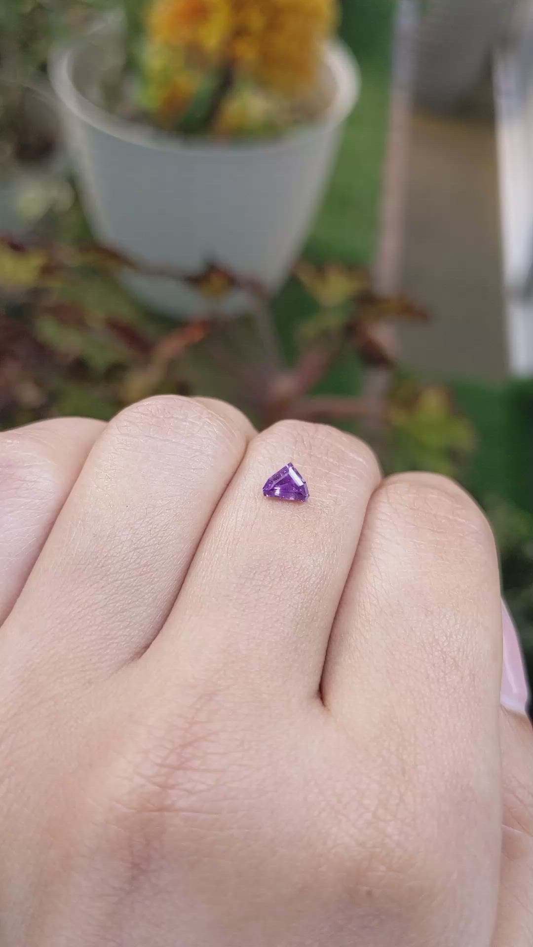 0.48 Ct. Pinkish Purple Sapphire from Ceylon (Sri Lanka) Size Video