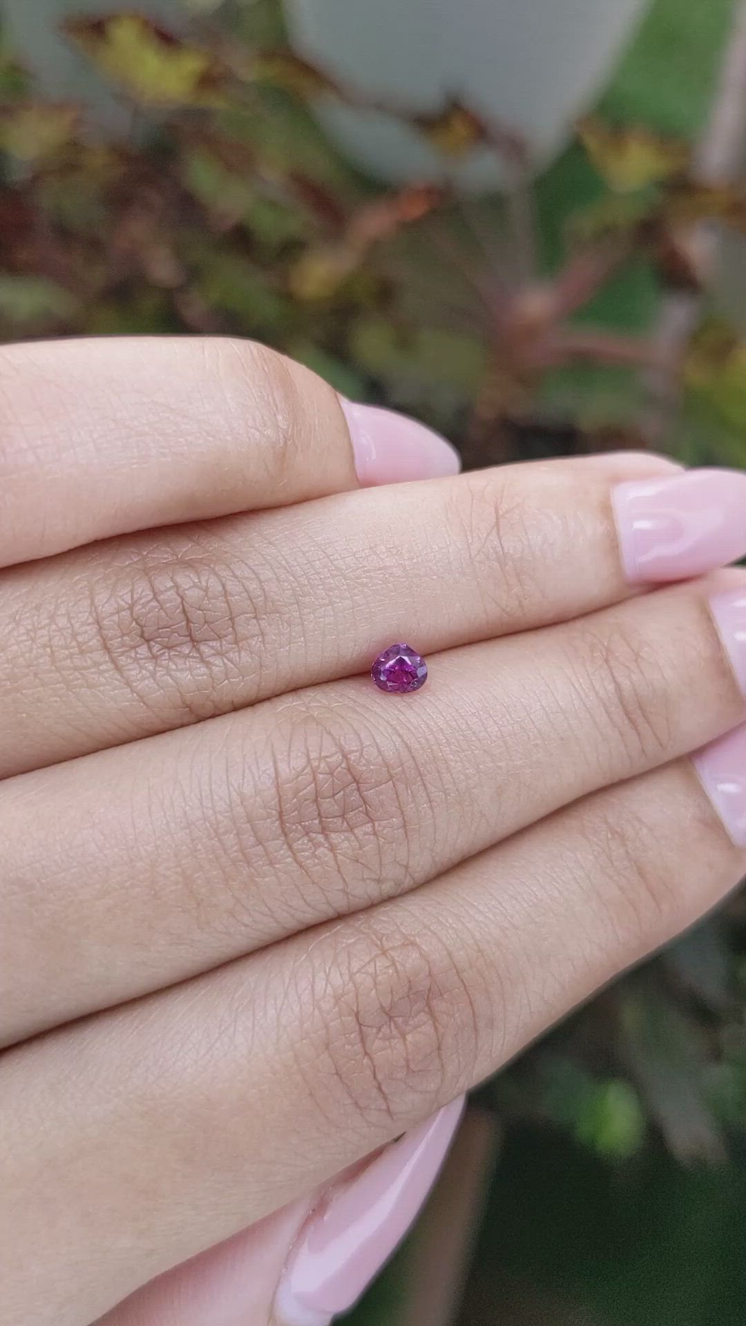 0.44 Ct. Pinkish Purple Sapphire from Ceylon (Sri Lanka) Size Video