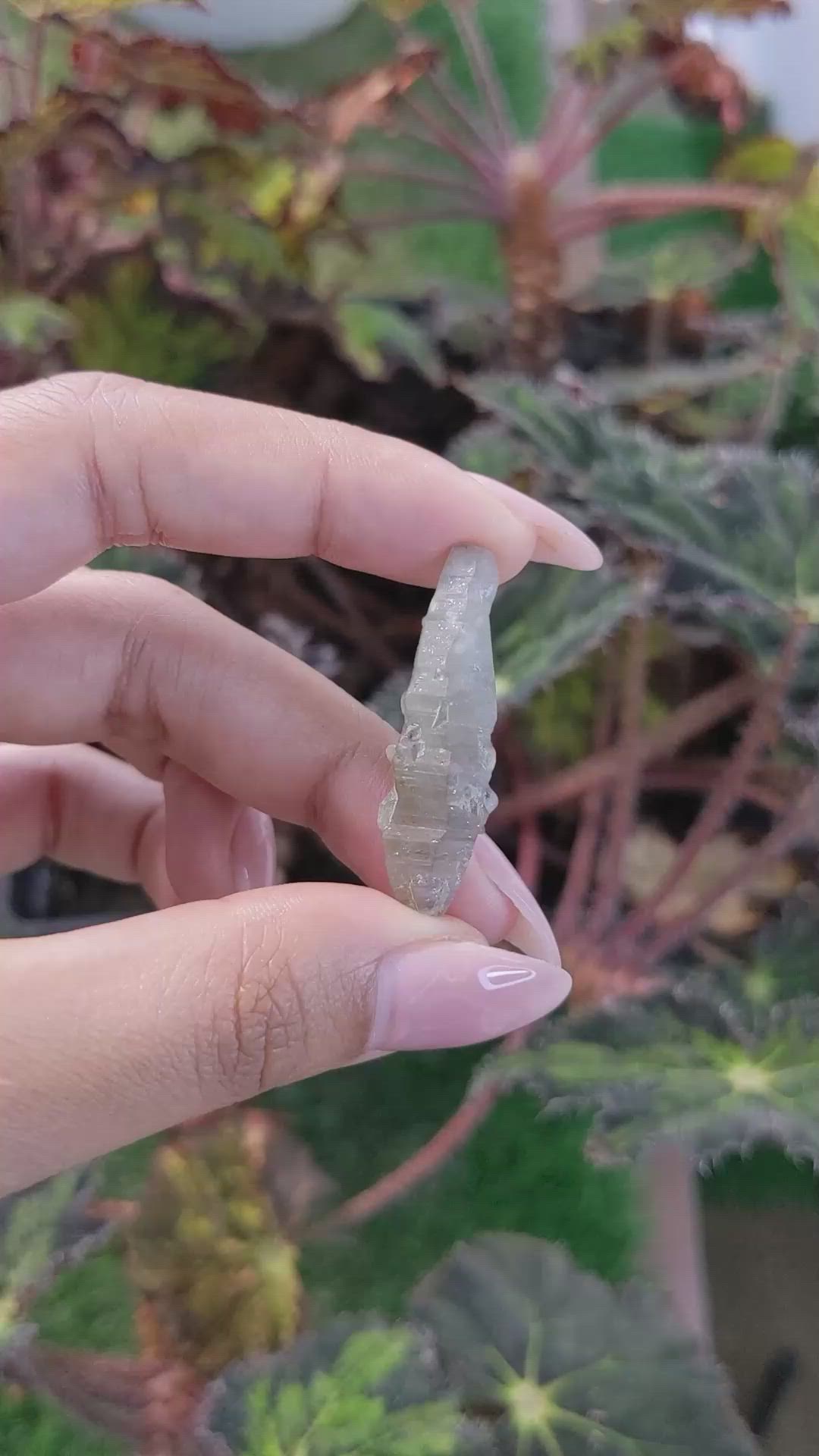 30.41 Ct. Grey Sapphire Crystal from Ceylon (Sri Lanka) Size Video