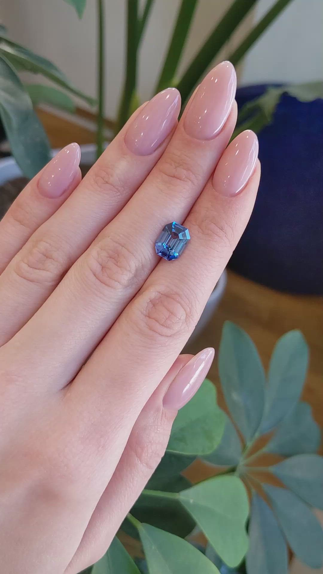 3.75 Ct. Blue Sapphire from Ceylon (Sri Lanka) Size Video