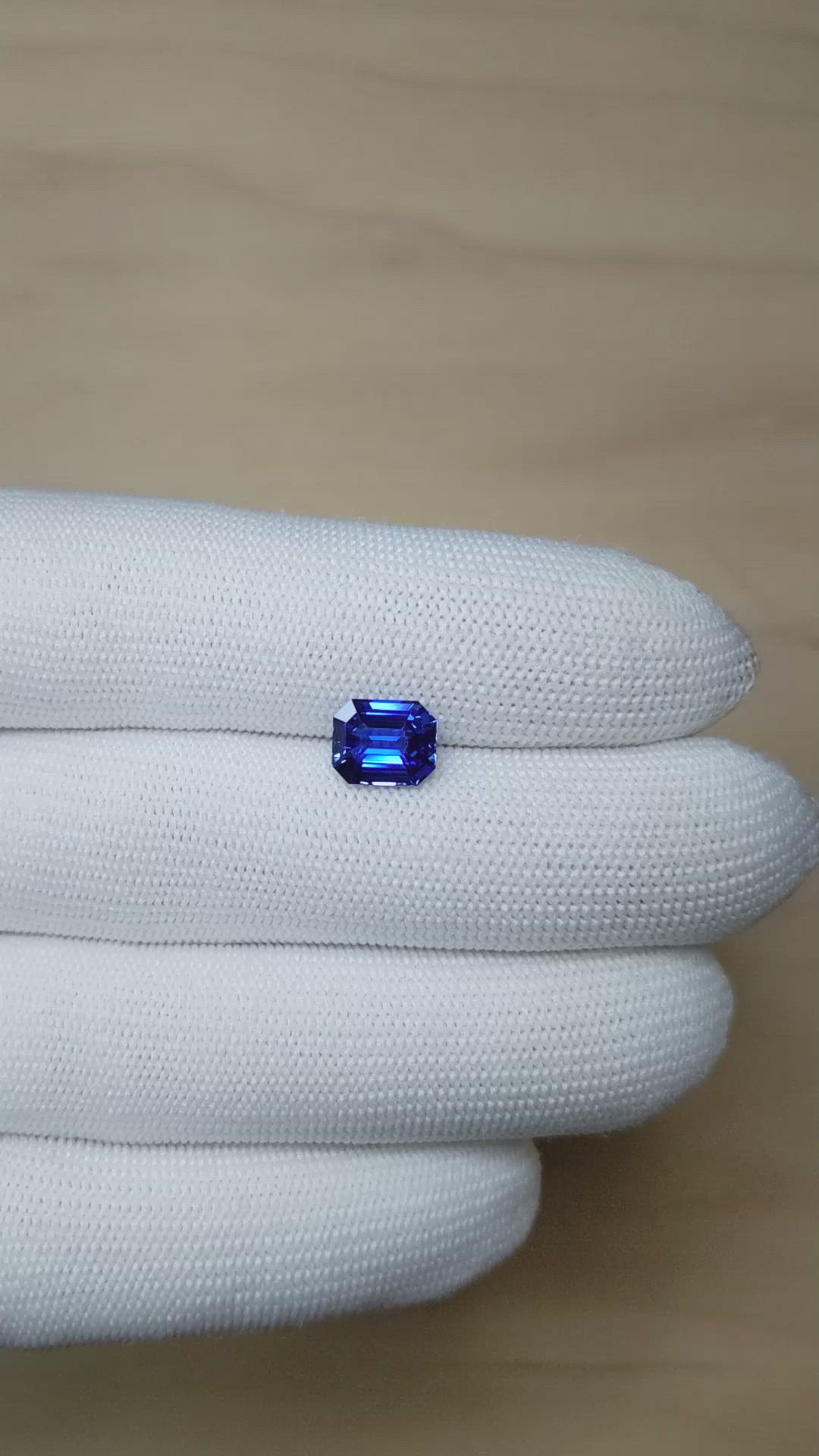 3.04 Ct. Blue Sapphire from Ceylon (Sri Lanka) Size Video