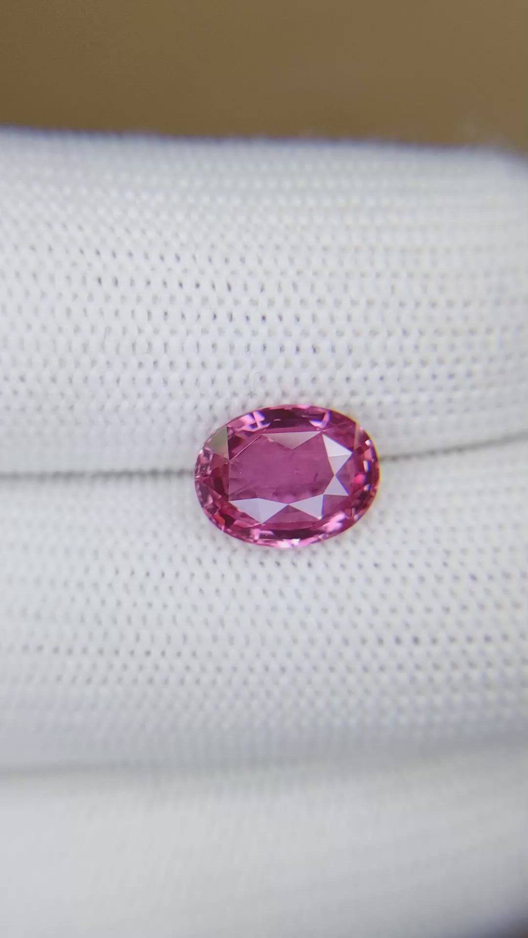 4.01 Ct. Pink Sapphire from Ceylon (Sri Lanka) Size Video