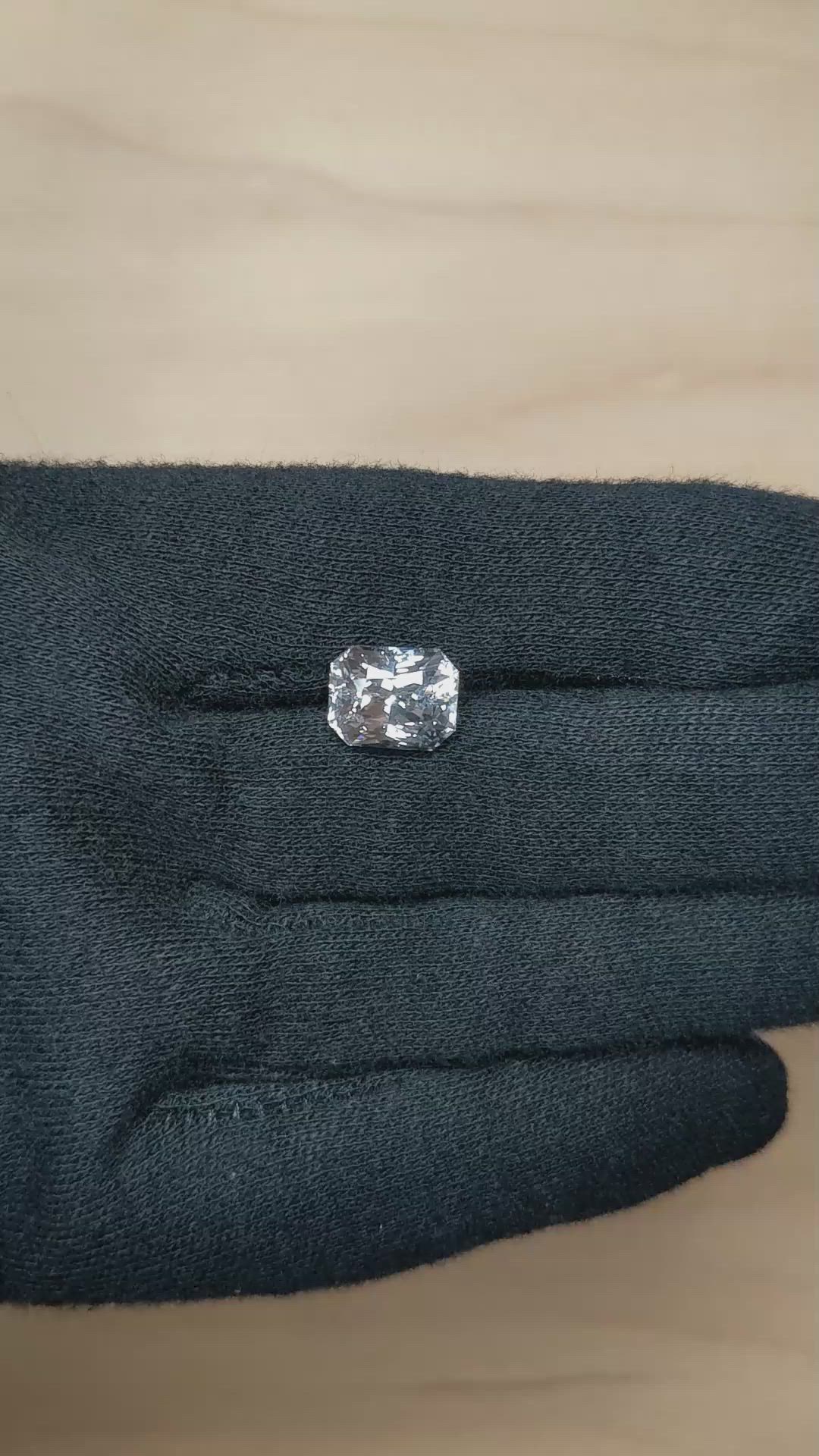 6.55 Ct. White Sapphire from Ceylon (Sri Lanka) Size Video