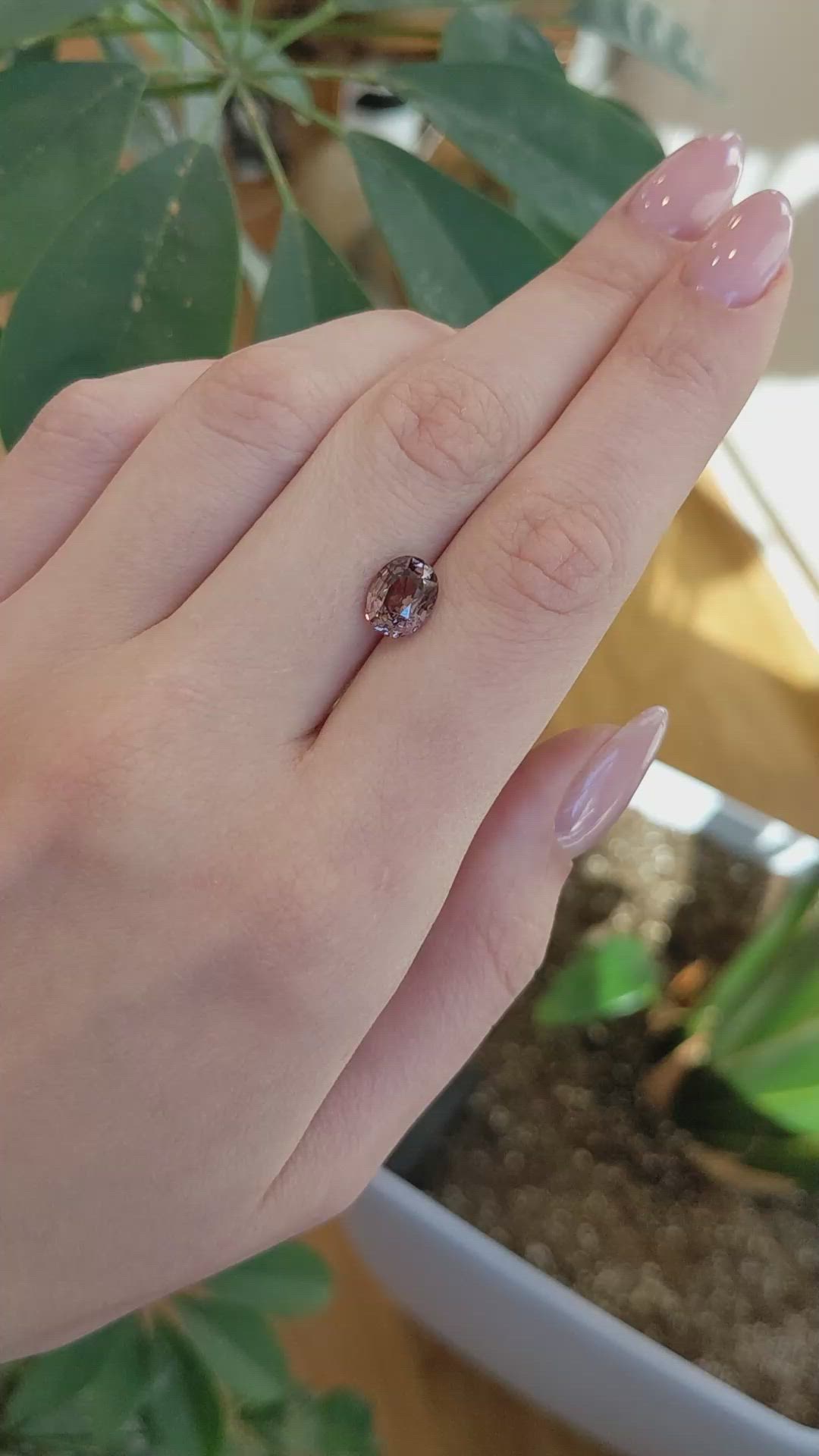 3.08 Ct. Pinkish Brown Sapphire from Ceylon (Sri Lanka) Size Video