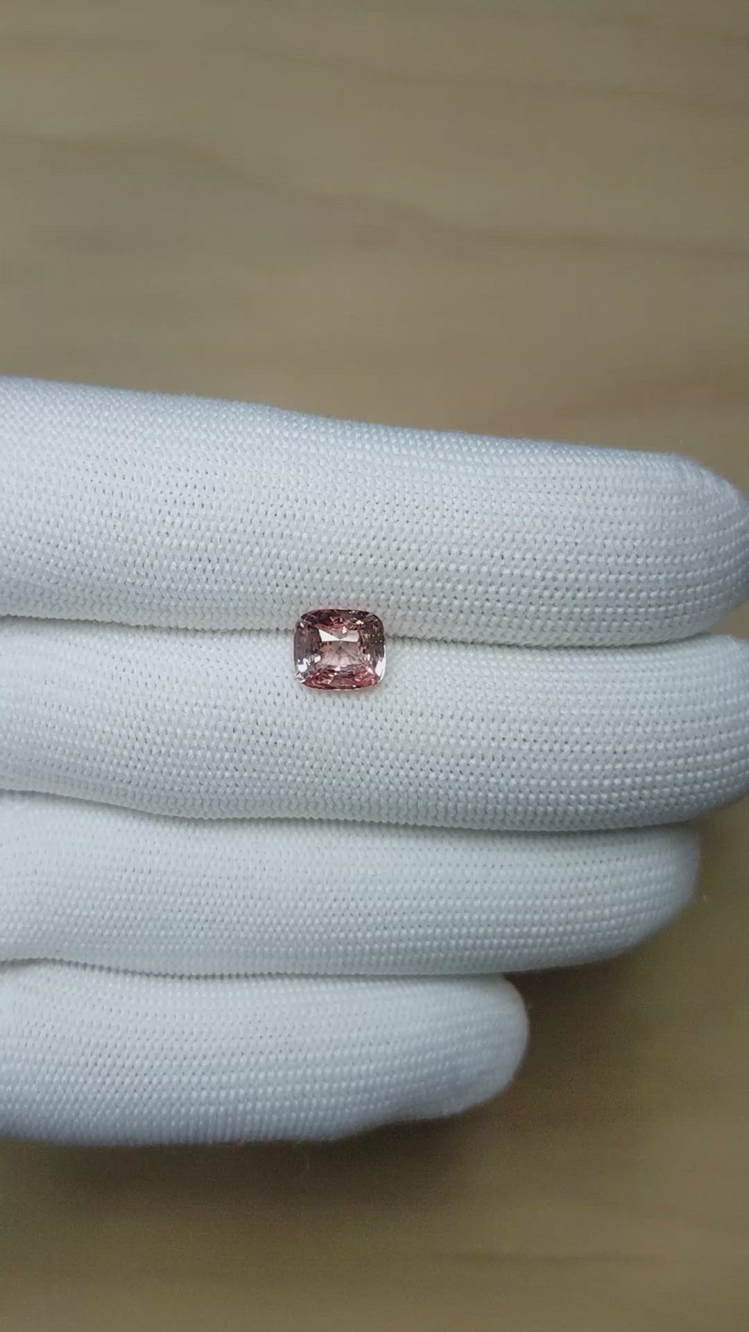 3.00 Ct. Padparadscha Sapphire from Ceylon (Sri Lanka) Size Video