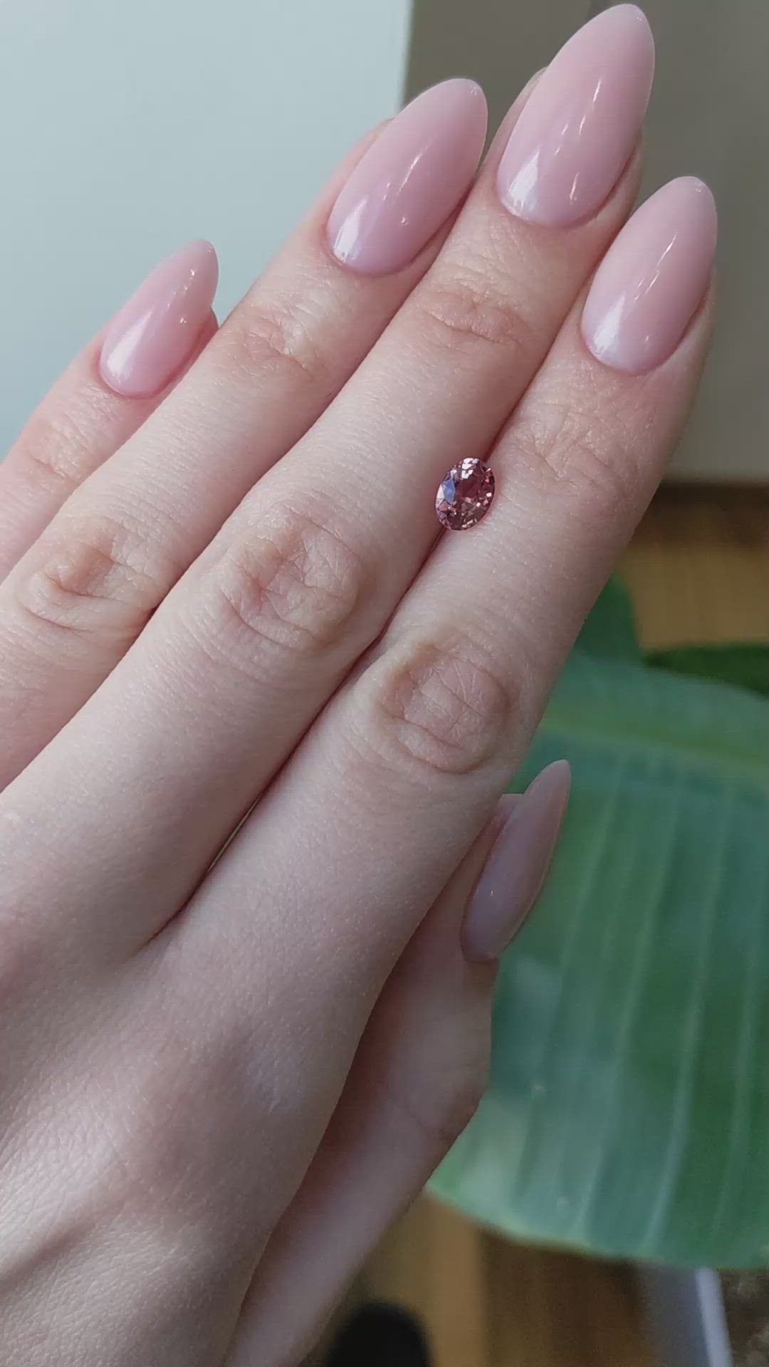 1.14 Ct. Padparadscha Sapphire from Ceylon (Sri Lanka) Size Video