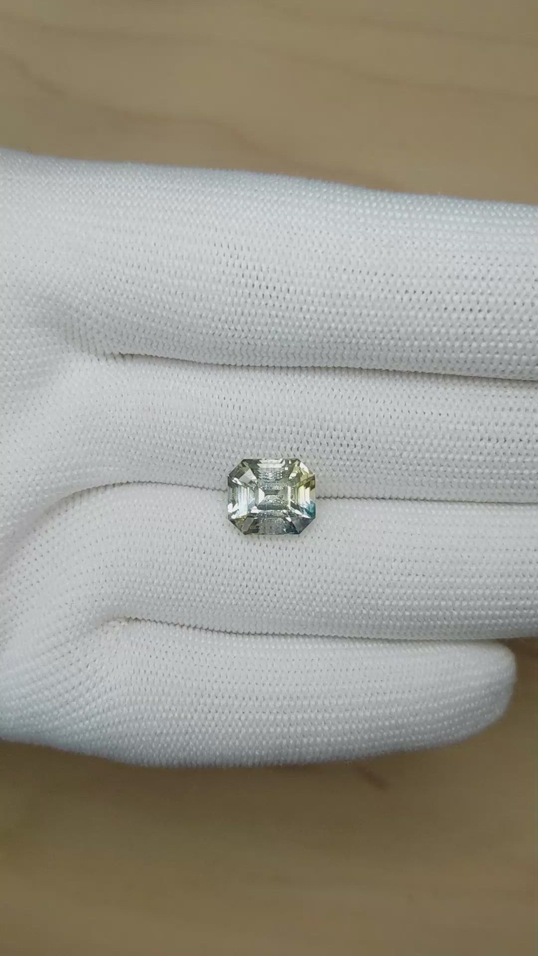 7.00 Ct. Bi Color Sapphire from Ceylon (Sri Lanka) Size Video