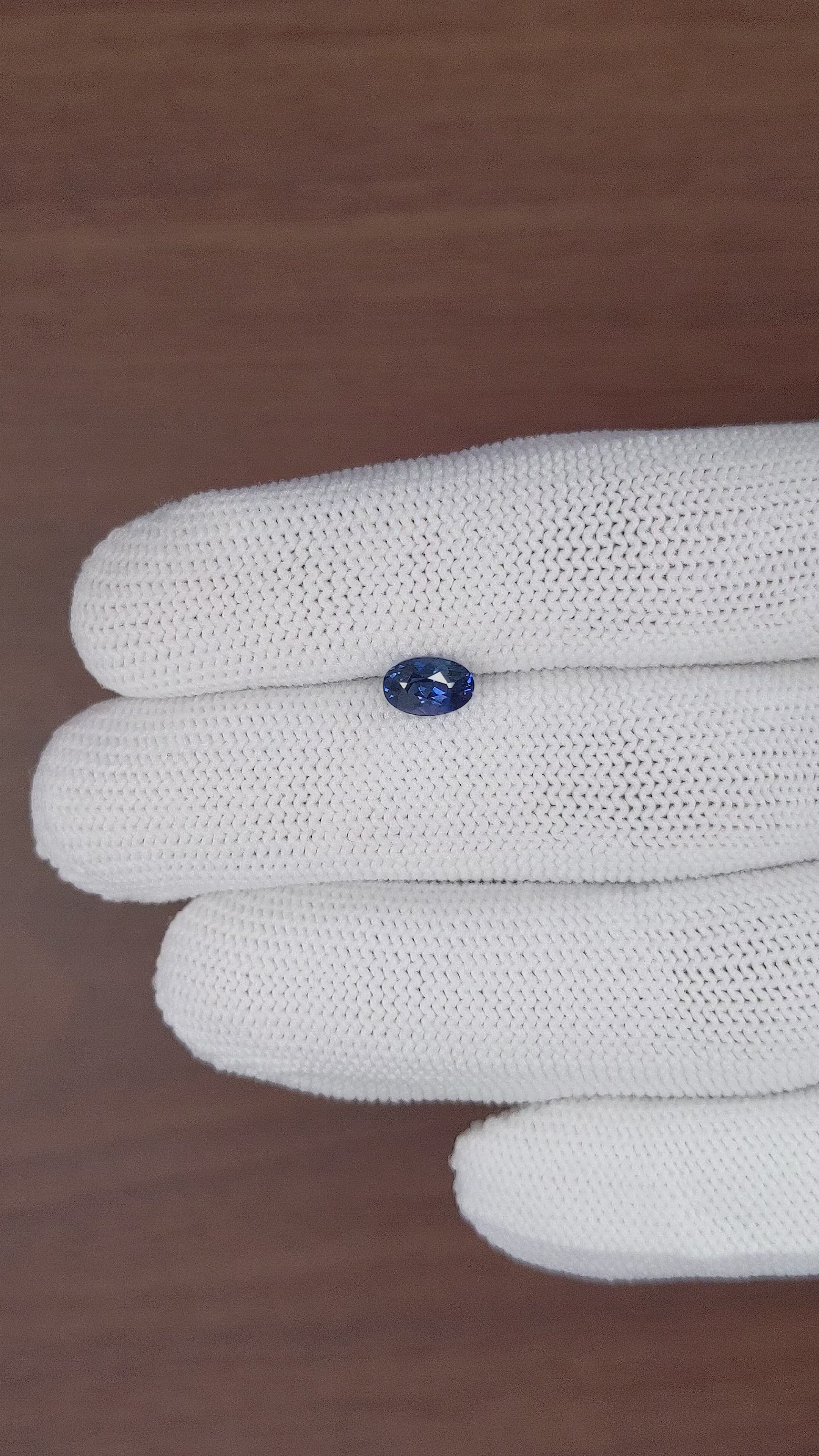 1.03 Ct. Color Change Sapphire from Ceylon (Sri Lanka) Size Video