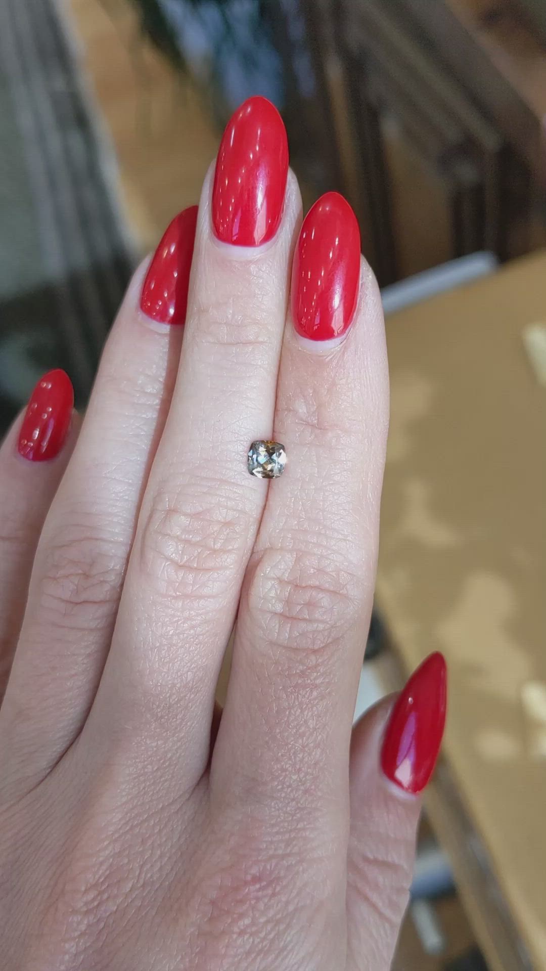 0.50 Ct. Bi Color Sapphire from Montana Size Video