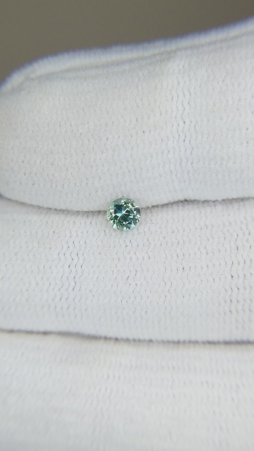 0.27 Ct. Bluish Green Sapphire from Montana Size Video