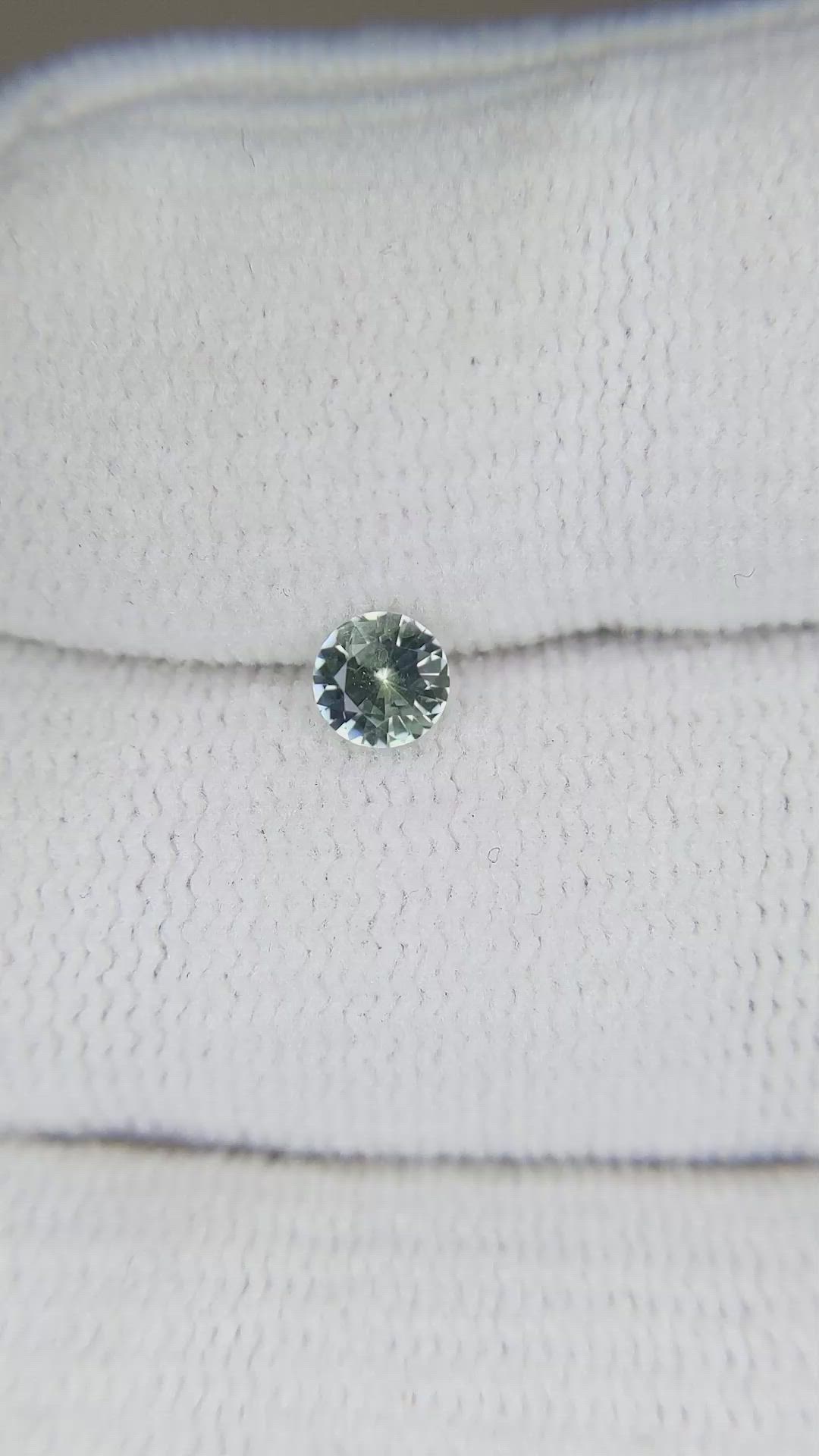 0.27 Ct. Bi Color Sapphire from Montana Size Video