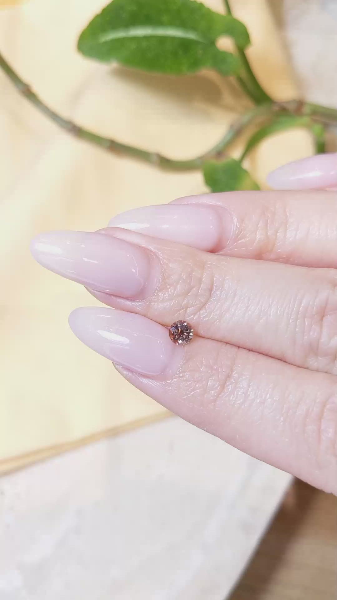 0.35 Ct. Bi Color Sapphire from Montana Size Video