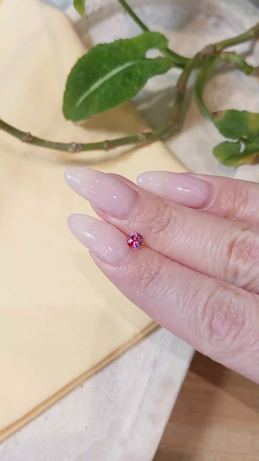 0.42 Ct. Bi Color Sapphire from Montana Size Video