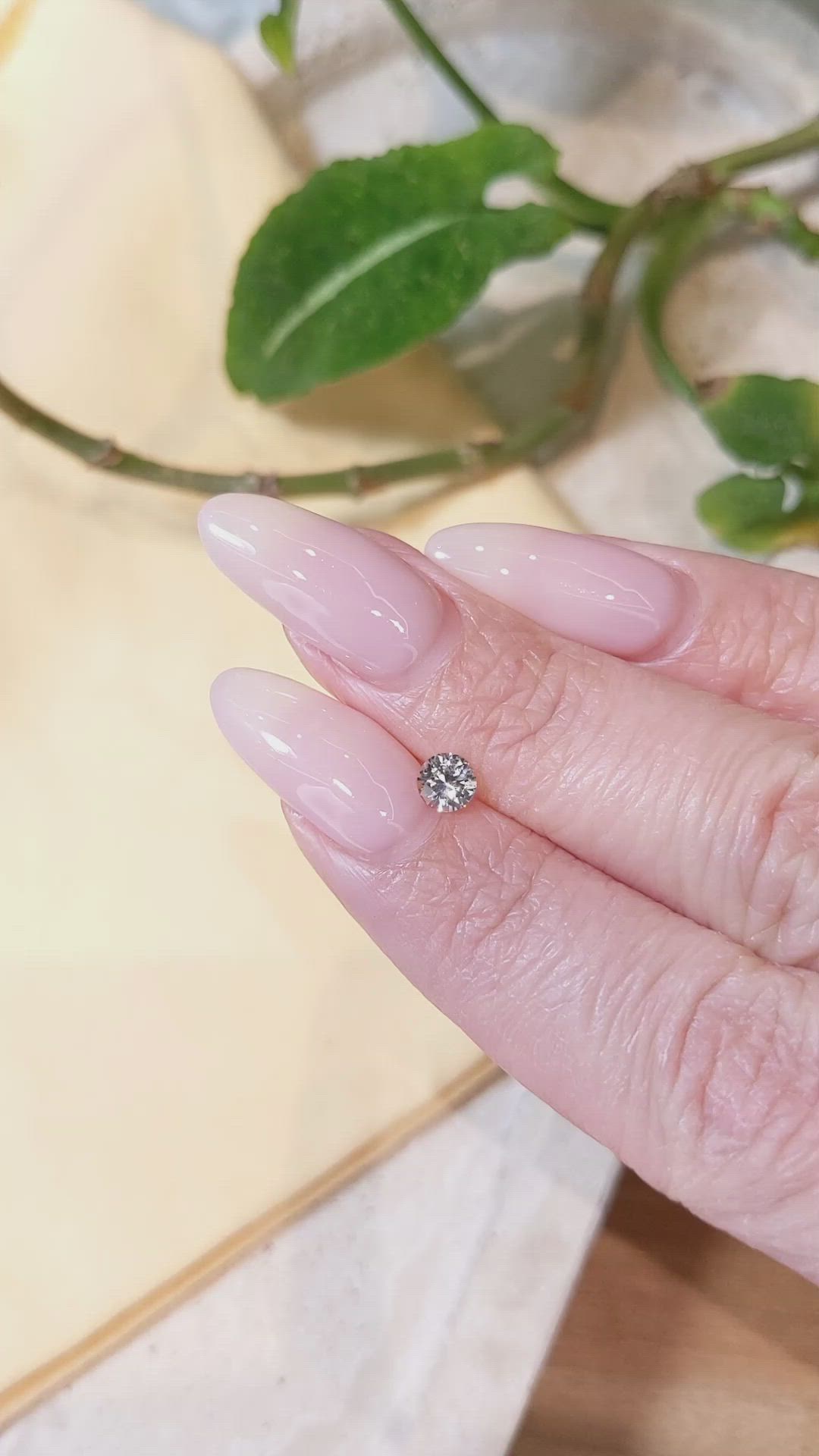 0.42 Ct. Bi Color Sapphire from Montana Size Video