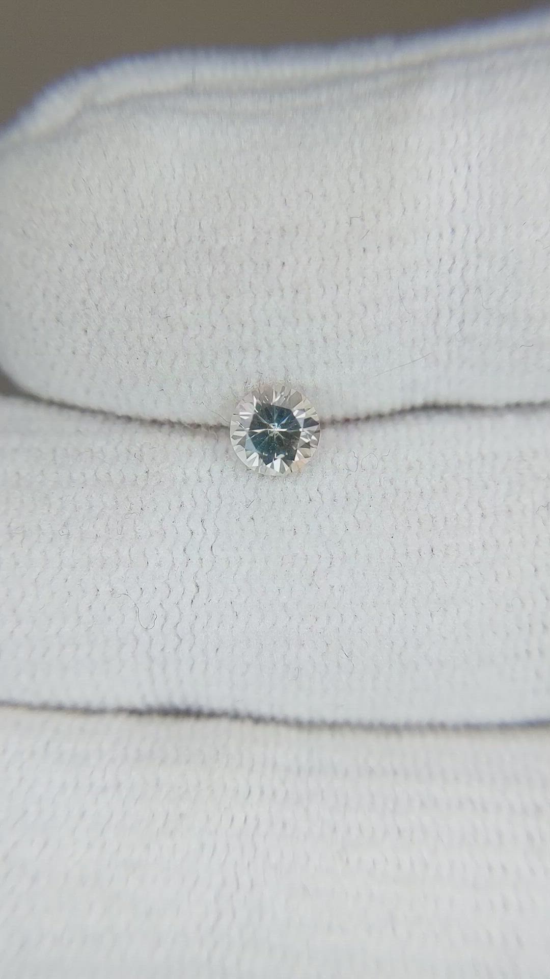 0.44 Ct. Peach Sapphire from Montana Size Video