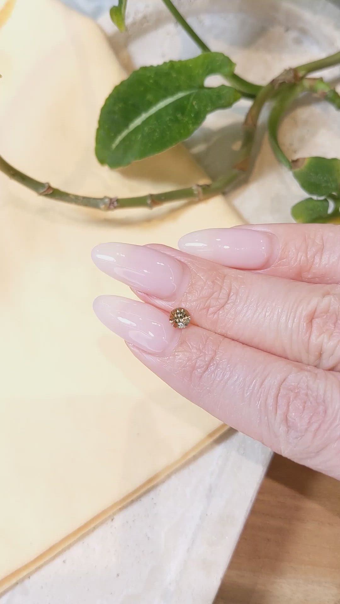 0.45 Ct. Bi Color Sapphire from Montana Size Video