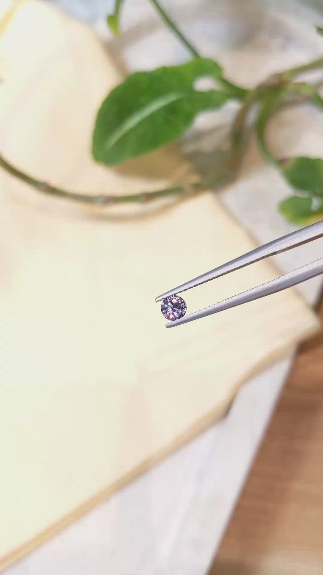 0.30 Ct. Bi Color Sapphire from Montana Size Video