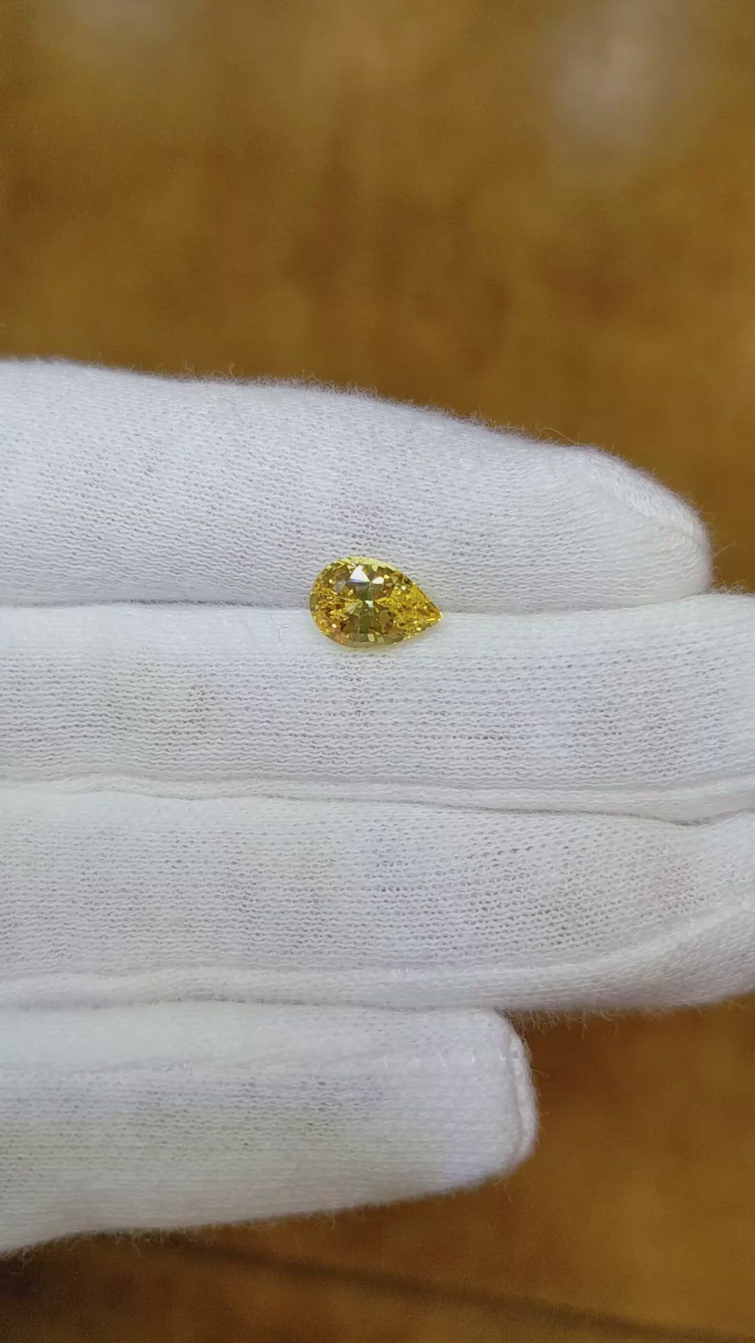 2.02 Ct. Yellow Sapphire from Ceylon (Sri Lanka) Size Video