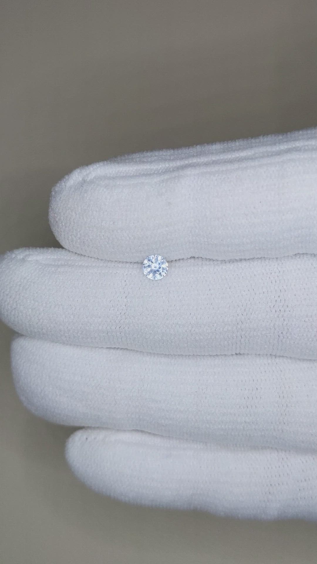 0.28 Ct. Blue Sapphire from Montana Size Video