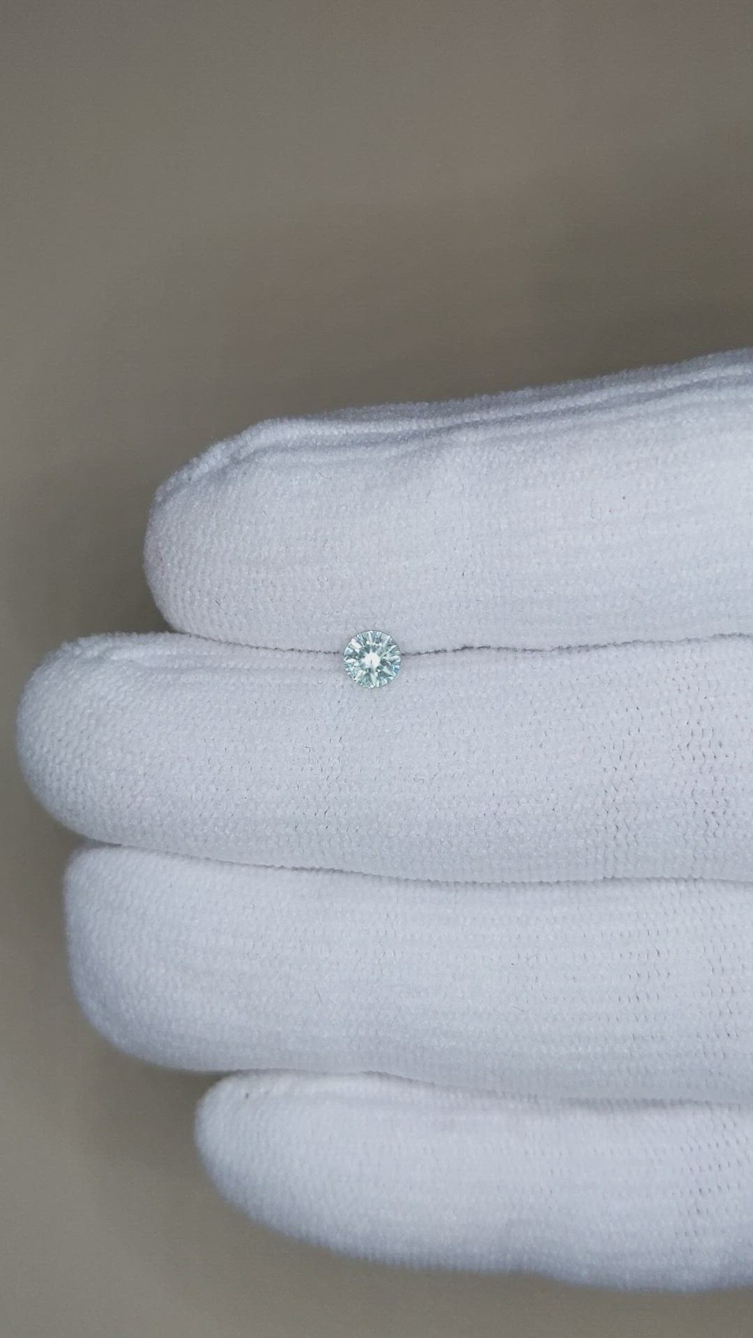 0.28 Ct. Green Sapphire from Montana Size Video