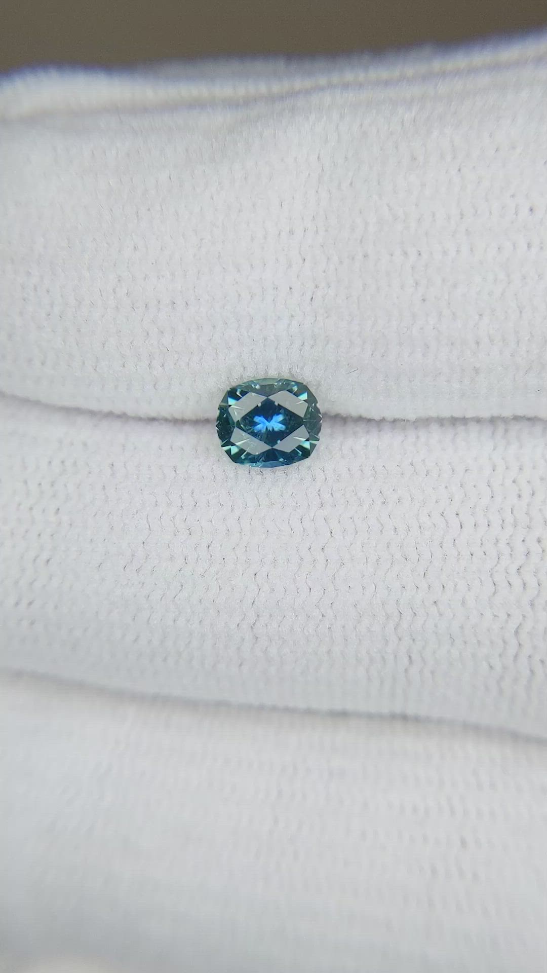 0.67 Ct. Greenish Blue Sapphire from Montana Size Video